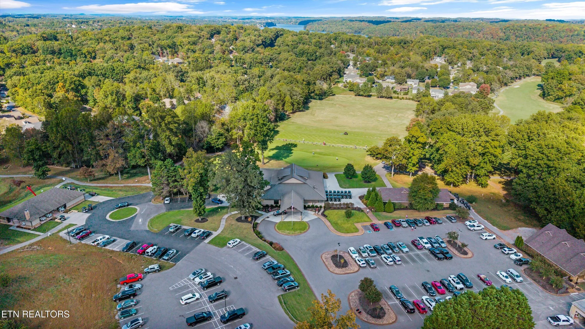 Property Slideshow image 34 of 44 | 146 talah way, Loudon, TN, 37774