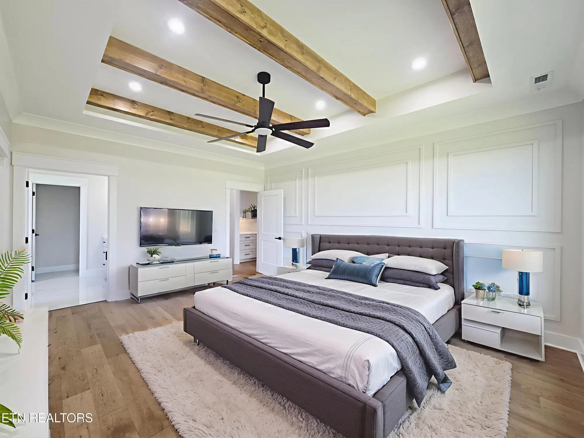 Property Slideshow image 28 of 49 | 207 walosi ln, Loudon, TN, 37774