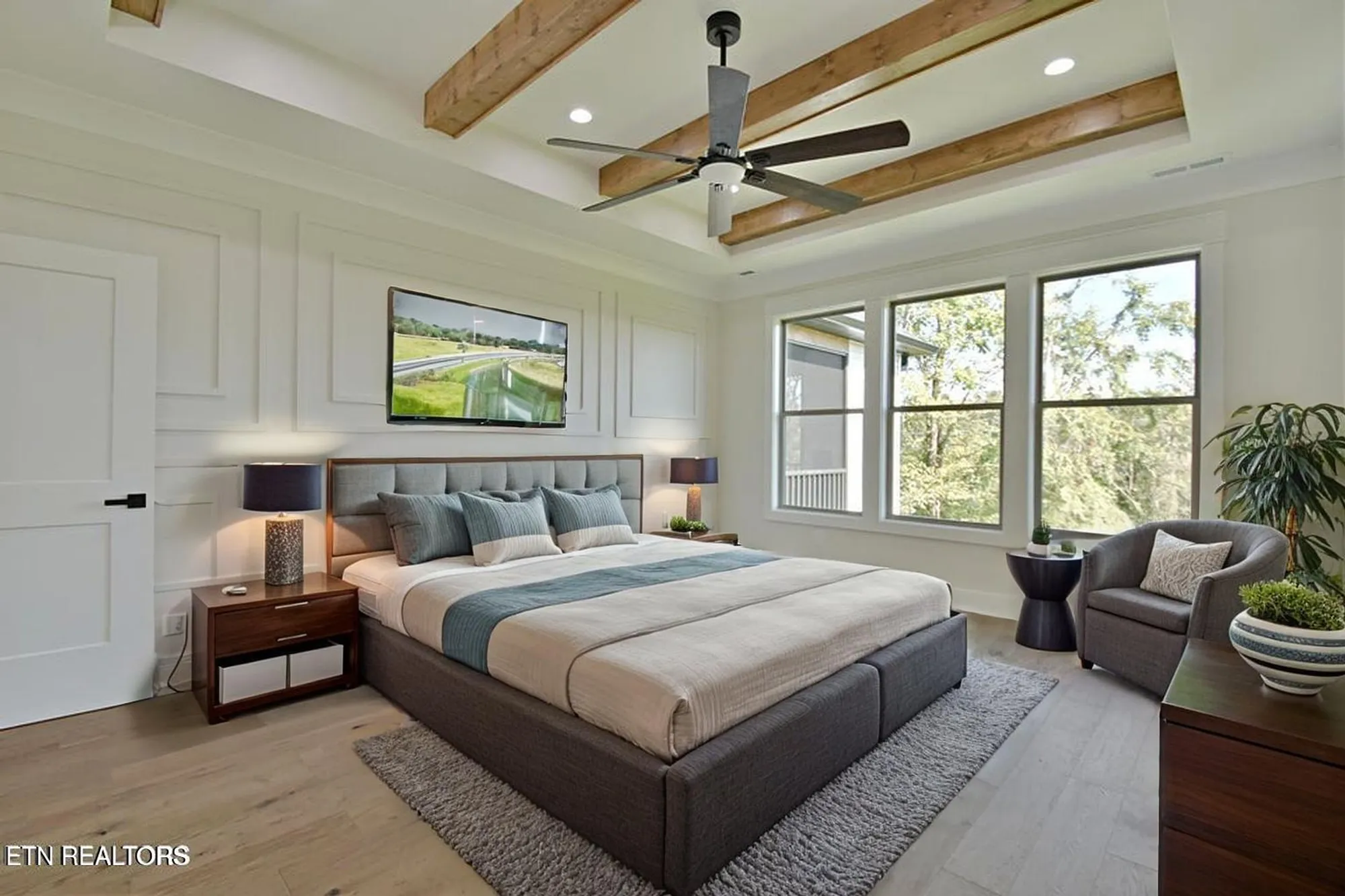 Property Slideshow image 24 of 49 | 207 walosi ln, Loudon, TN, 37774