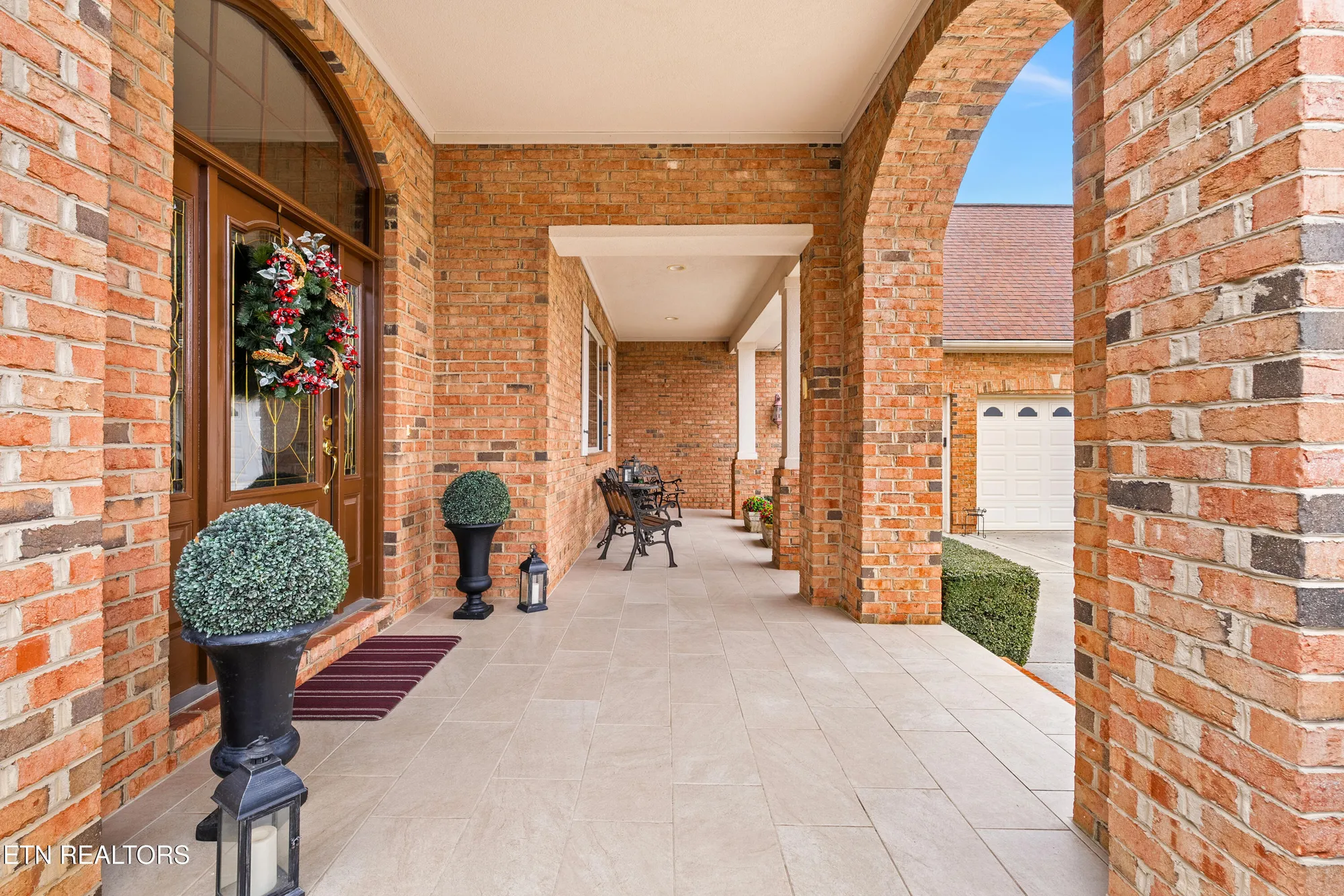 Property Slideshow image 5 of 40 | 725 wood duck dr, Vonore, TN, 37885