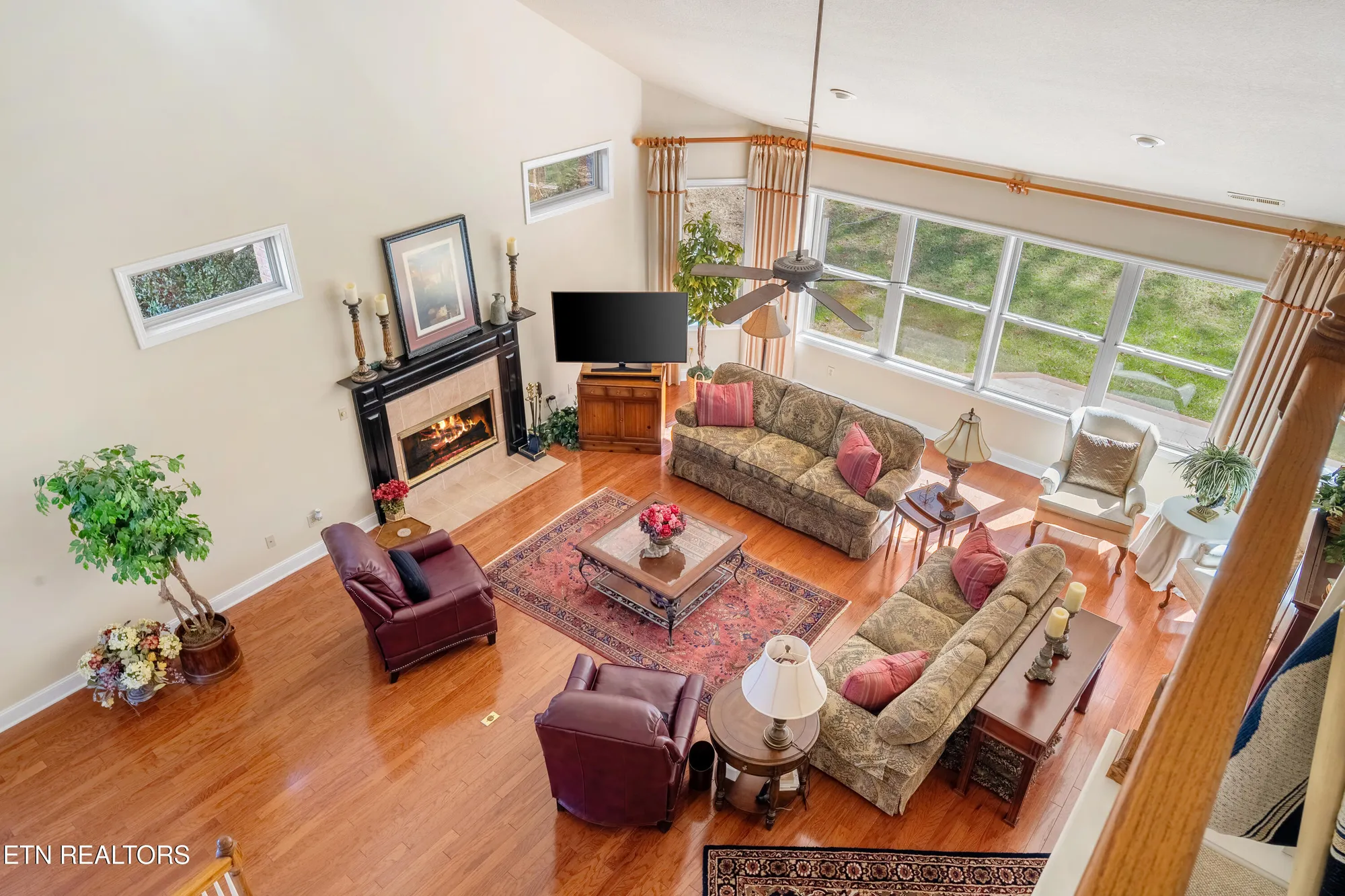 Property Slideshow image 9 of 40 | 725 wood duck dr, Vonore, TN, 37885