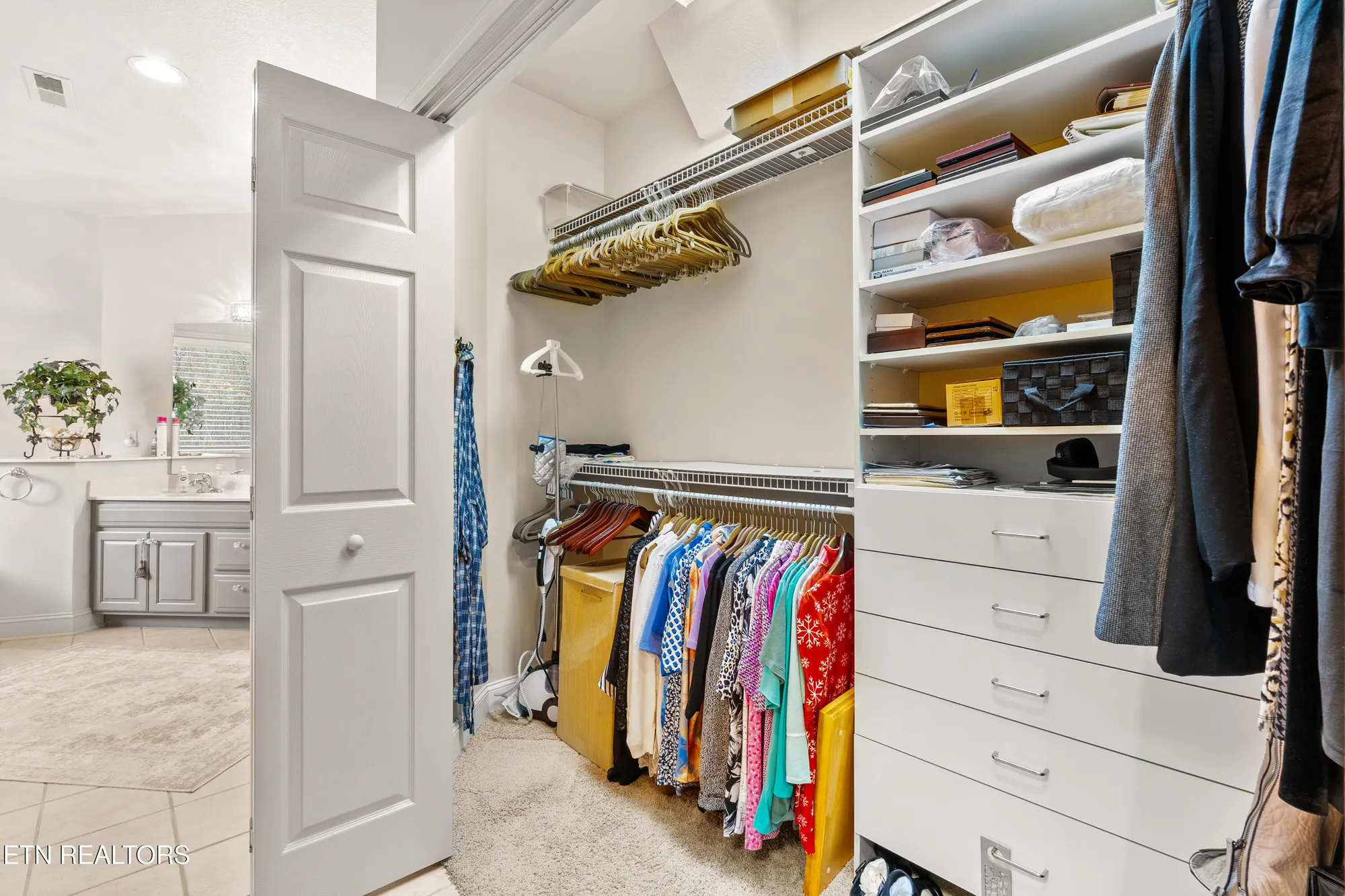 Property Slideshow image 22 of 40 | 725 wood duck dr, Vonore, TN, 37885