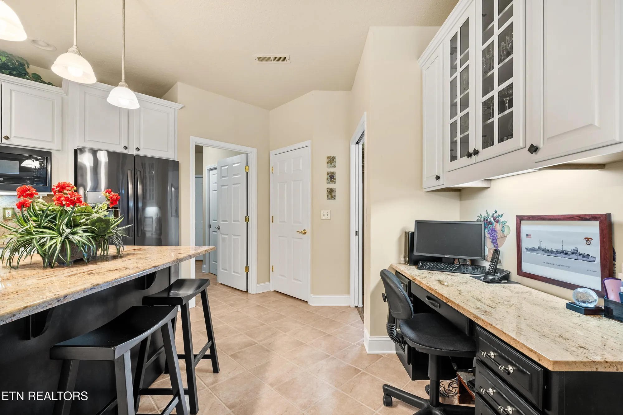 Property Slideshow image 17 of 40 | 725 wood duck dr, Vonore, TN, 37885