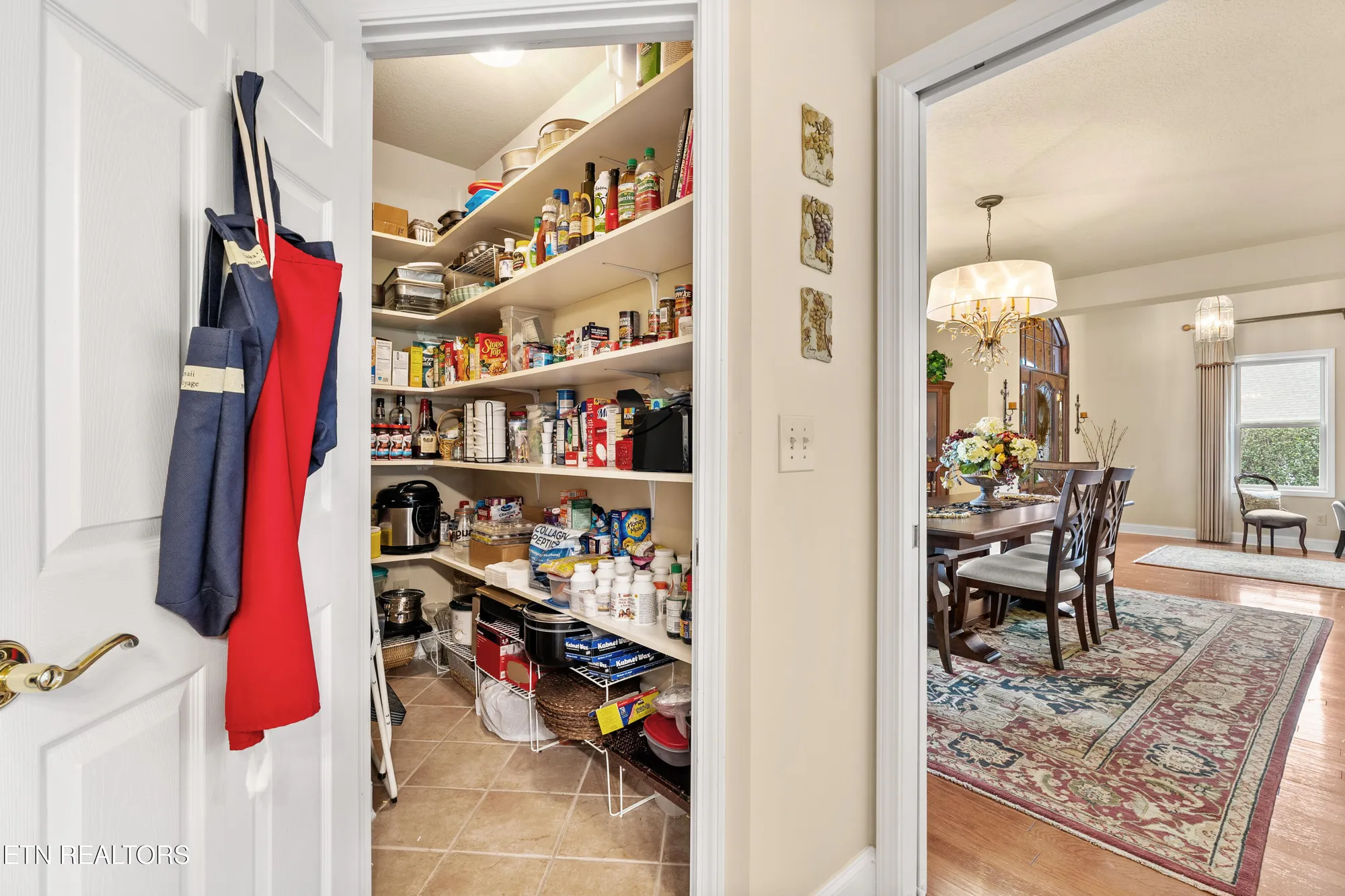 Property Slideshow image 18 of 40 | 725 wood duck dr, Vonore, TN, 37885