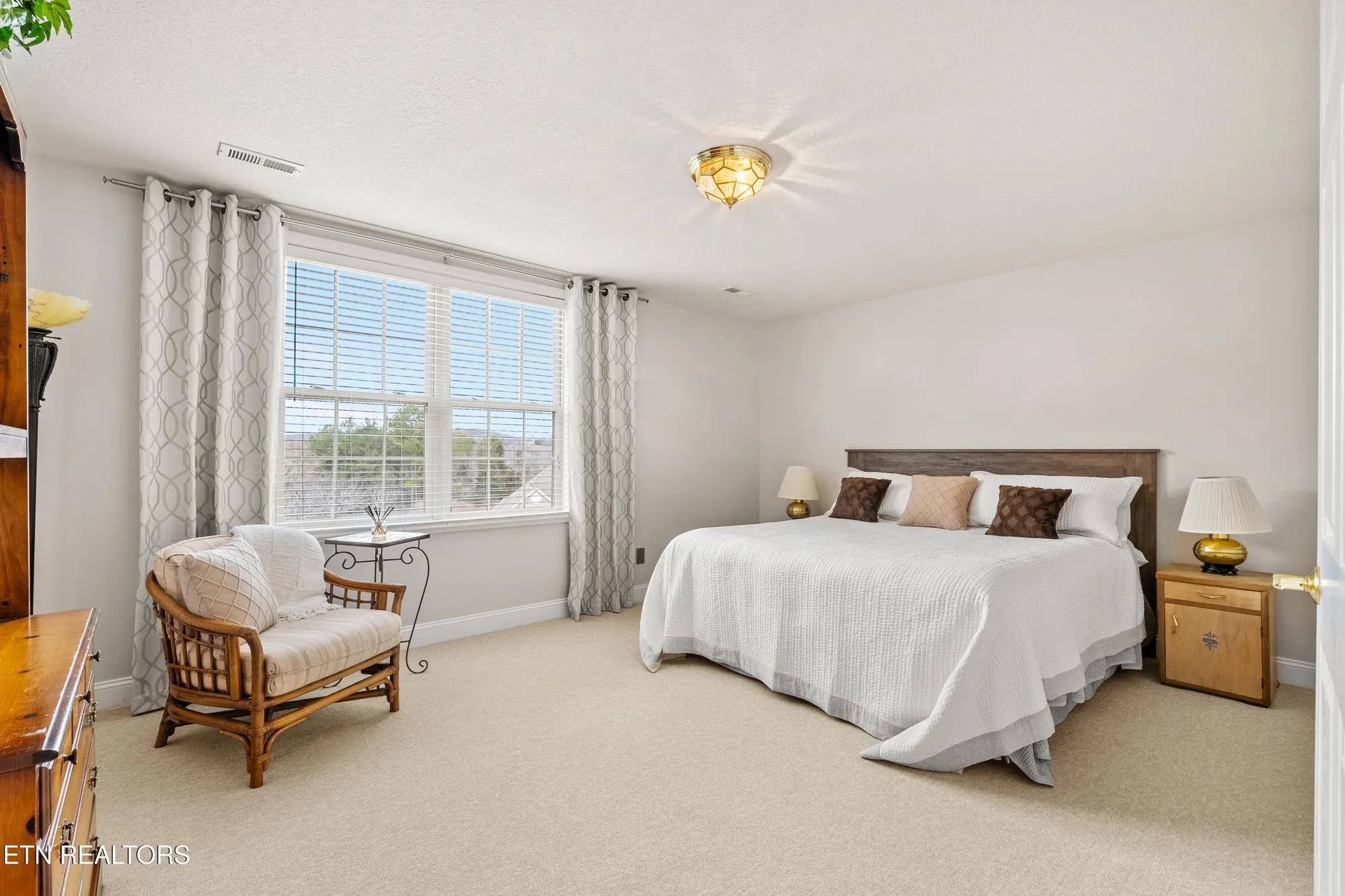 Property Slideshow image 30 of 40 | 725 wood duck dr, Vonore, TN, 37885
