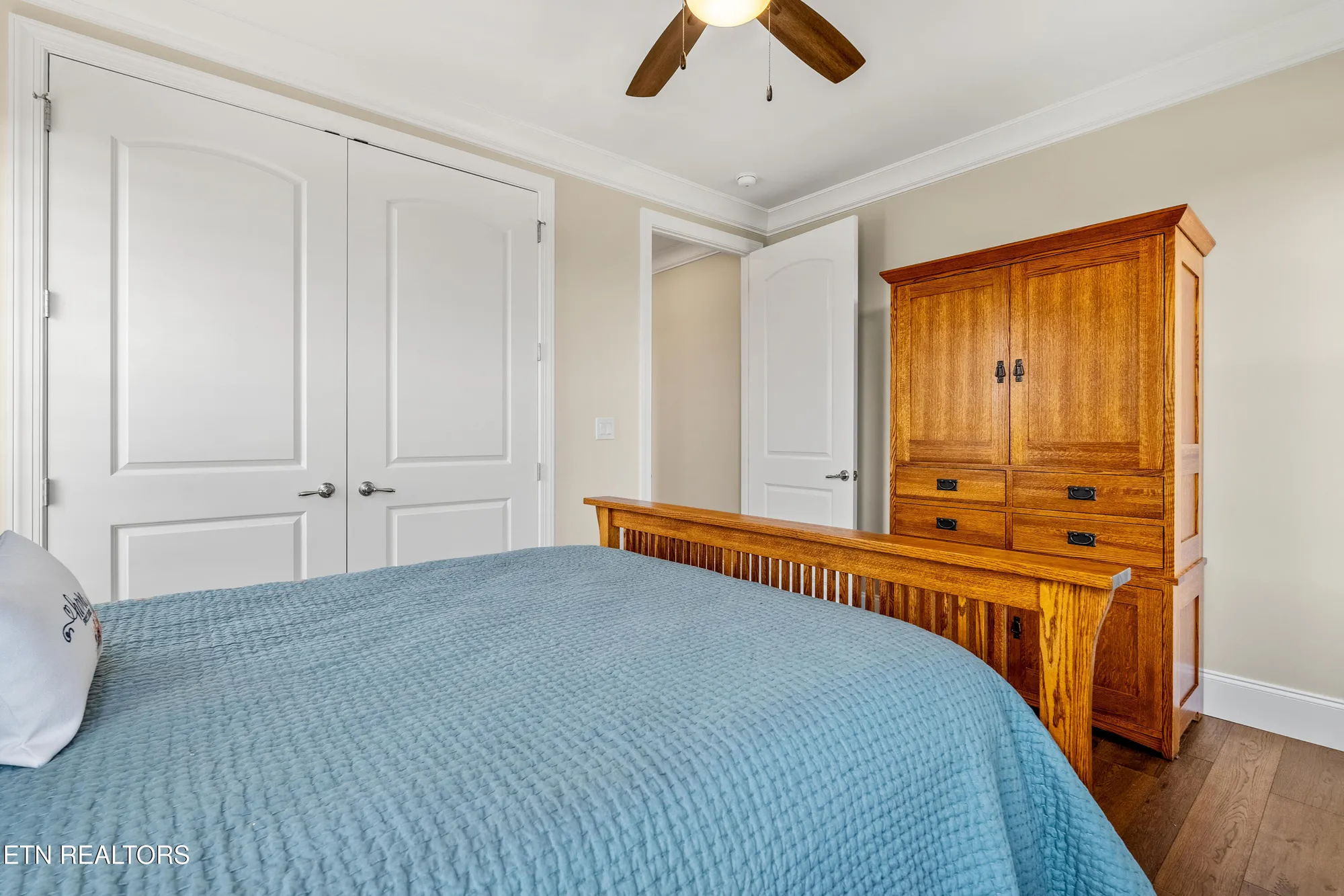 Property Slideshow image 19 of 49 | 320 watercrest dr, Vonore, TN, 37885