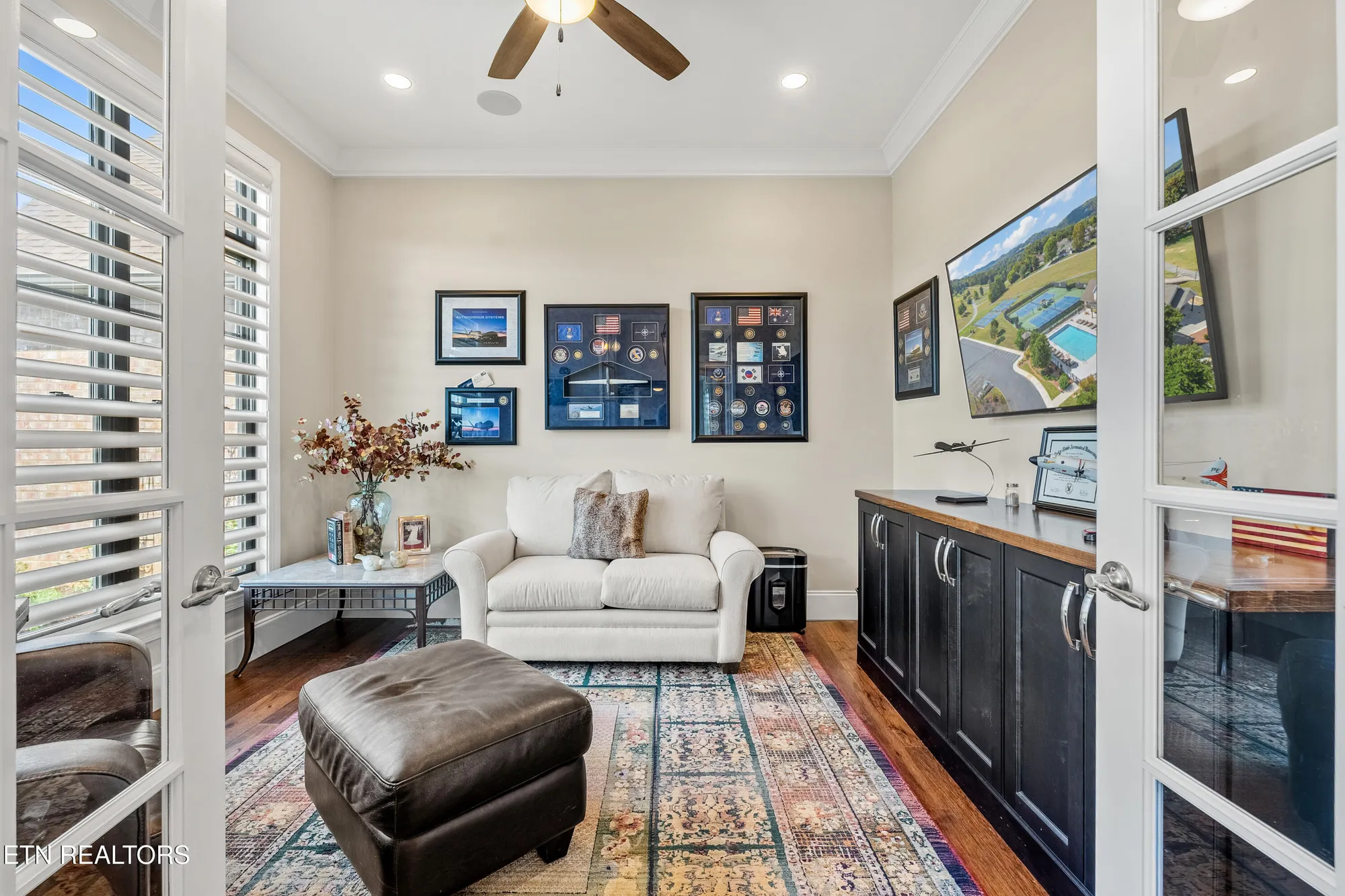 Property Slideshow image 11 of 49 | 320 watercrest dr, Vonore, TN, 37885