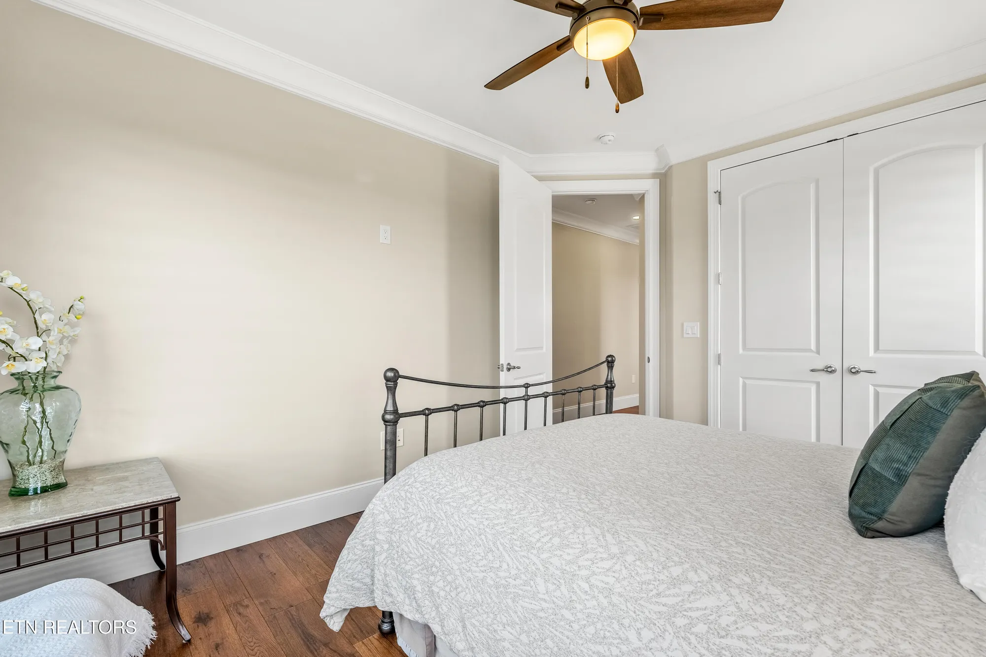 Property Slideshow image 15 of 49 | 320 watercrest dr, Vonore, TN, 37885