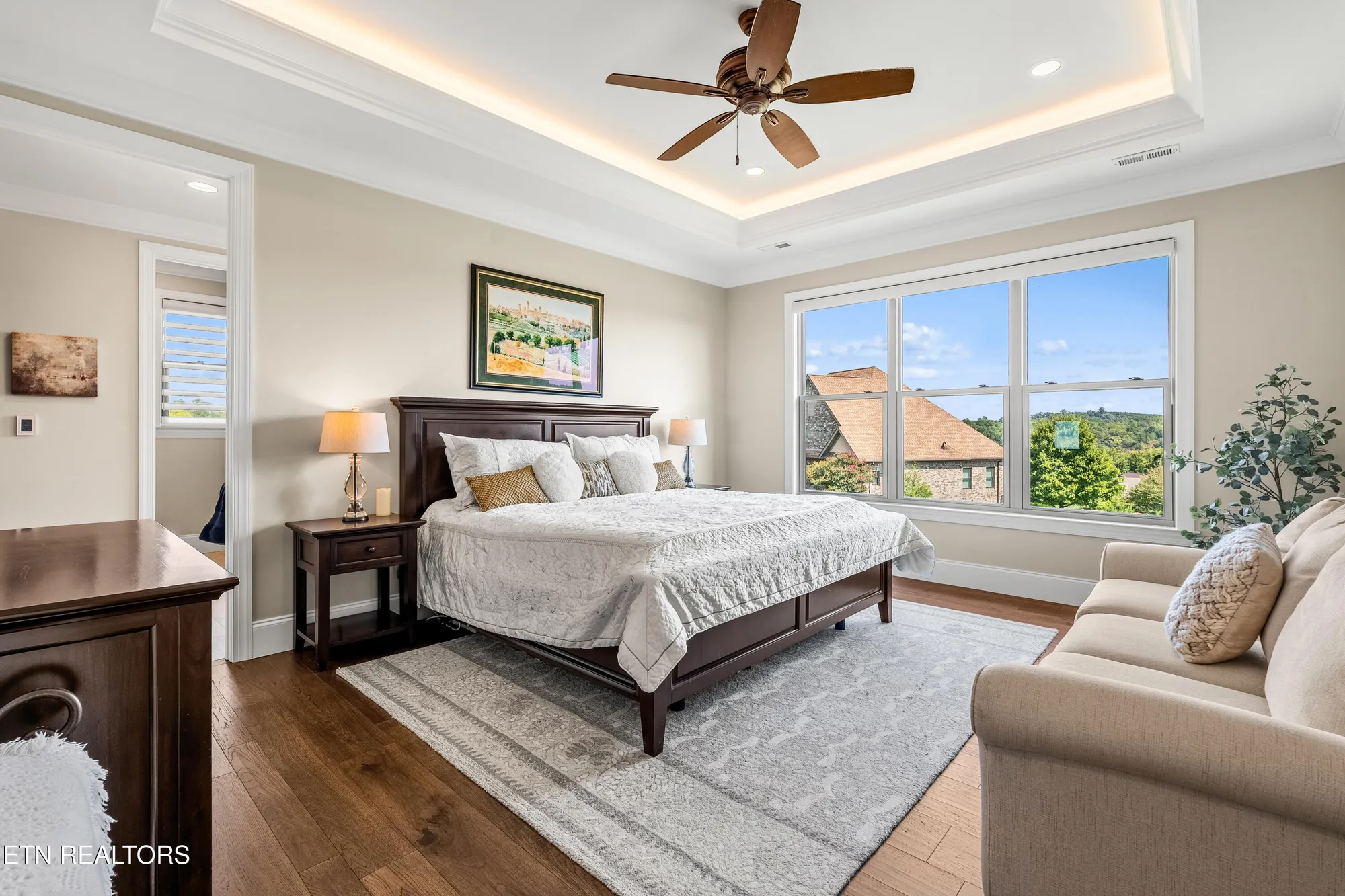 Property Slideshow image 20 of 49 | 320 watercrest dr, Vonore, TN, 37885