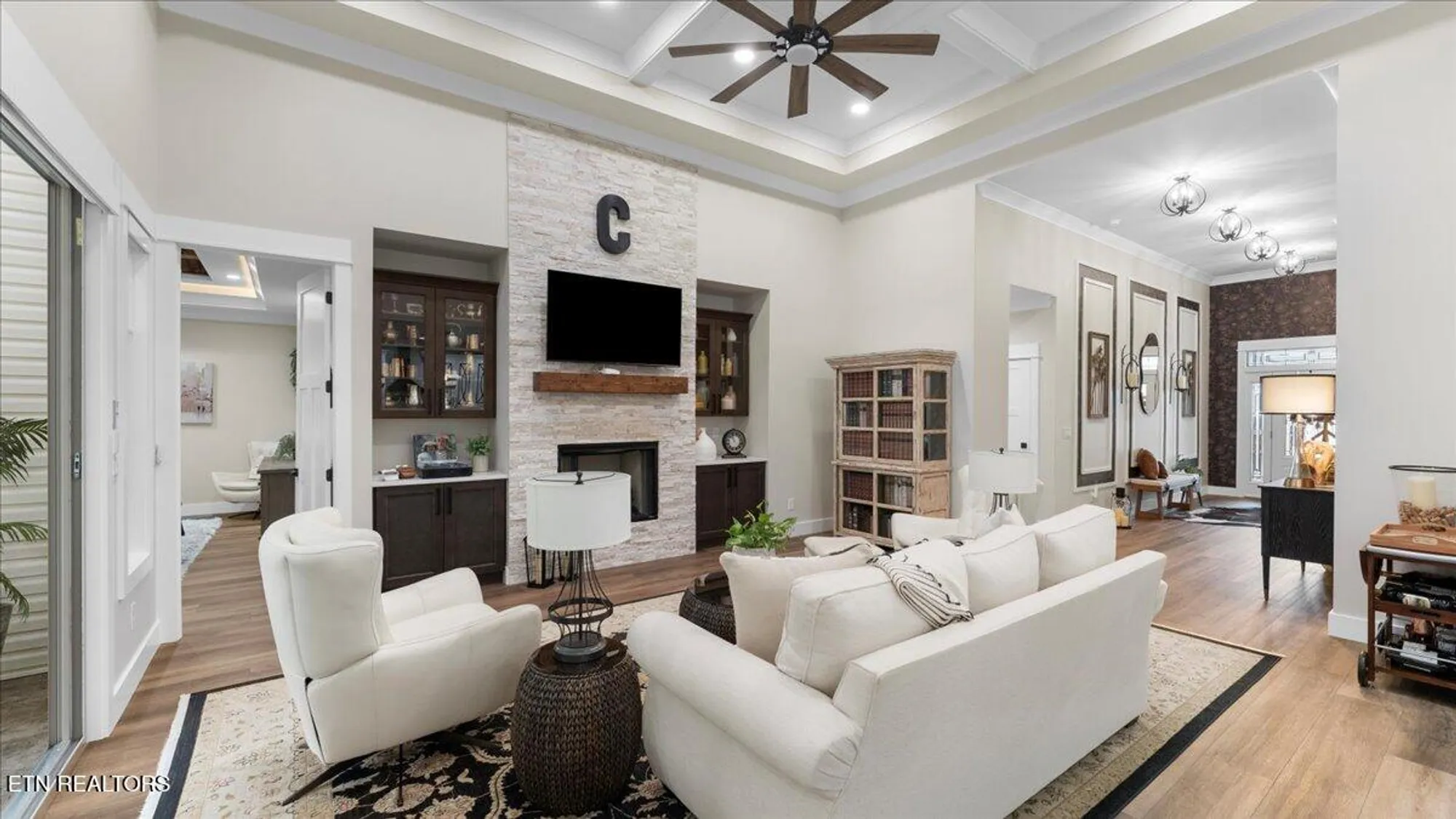 Property Slideshow image 7 of 45 | 140 utsesti way, Loudon, TN, 37774