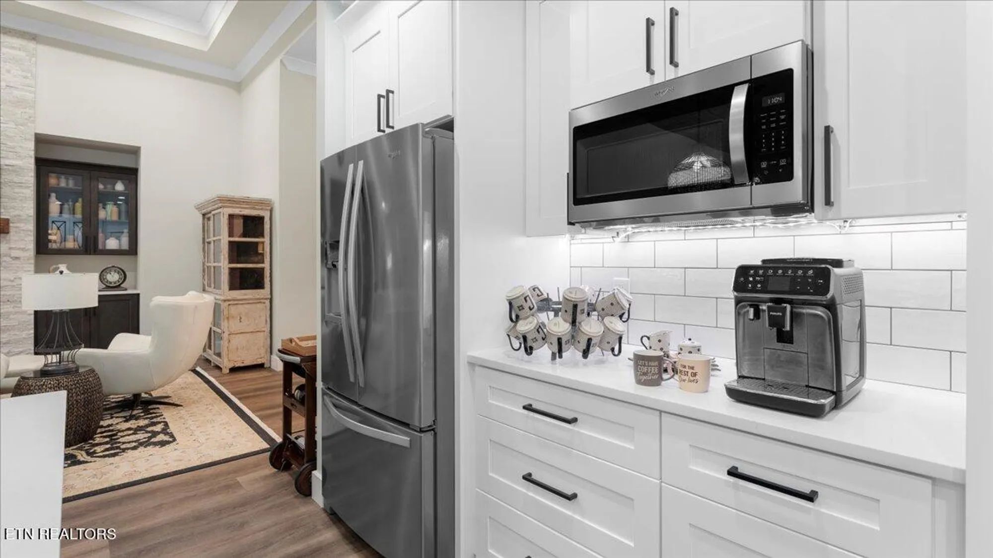 Property Slideshow image 14 of 45 | 140 utsesti way, Loudon, TN, 37774