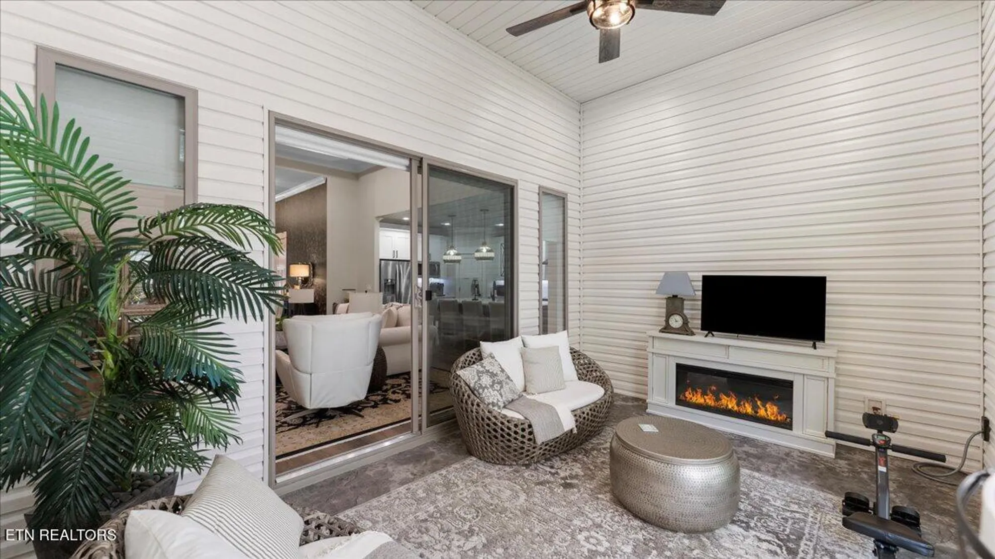 Property Slideshow image 27 of 45 | 140 utsesti way, Loudon, TN, 37774