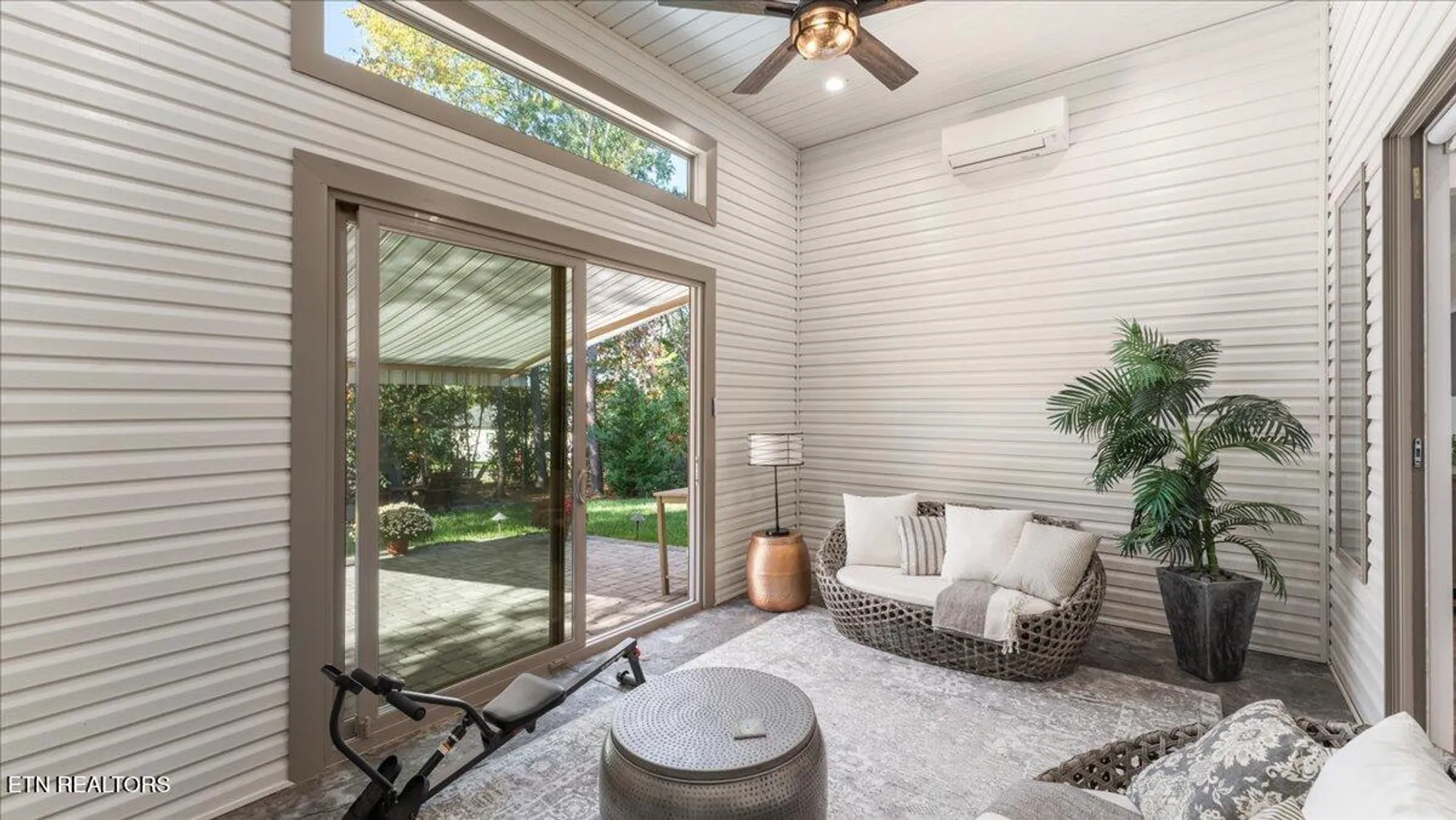 Property Slideshow image 28 of 45 | 140 utsesti way, Loudon, TN, 37774