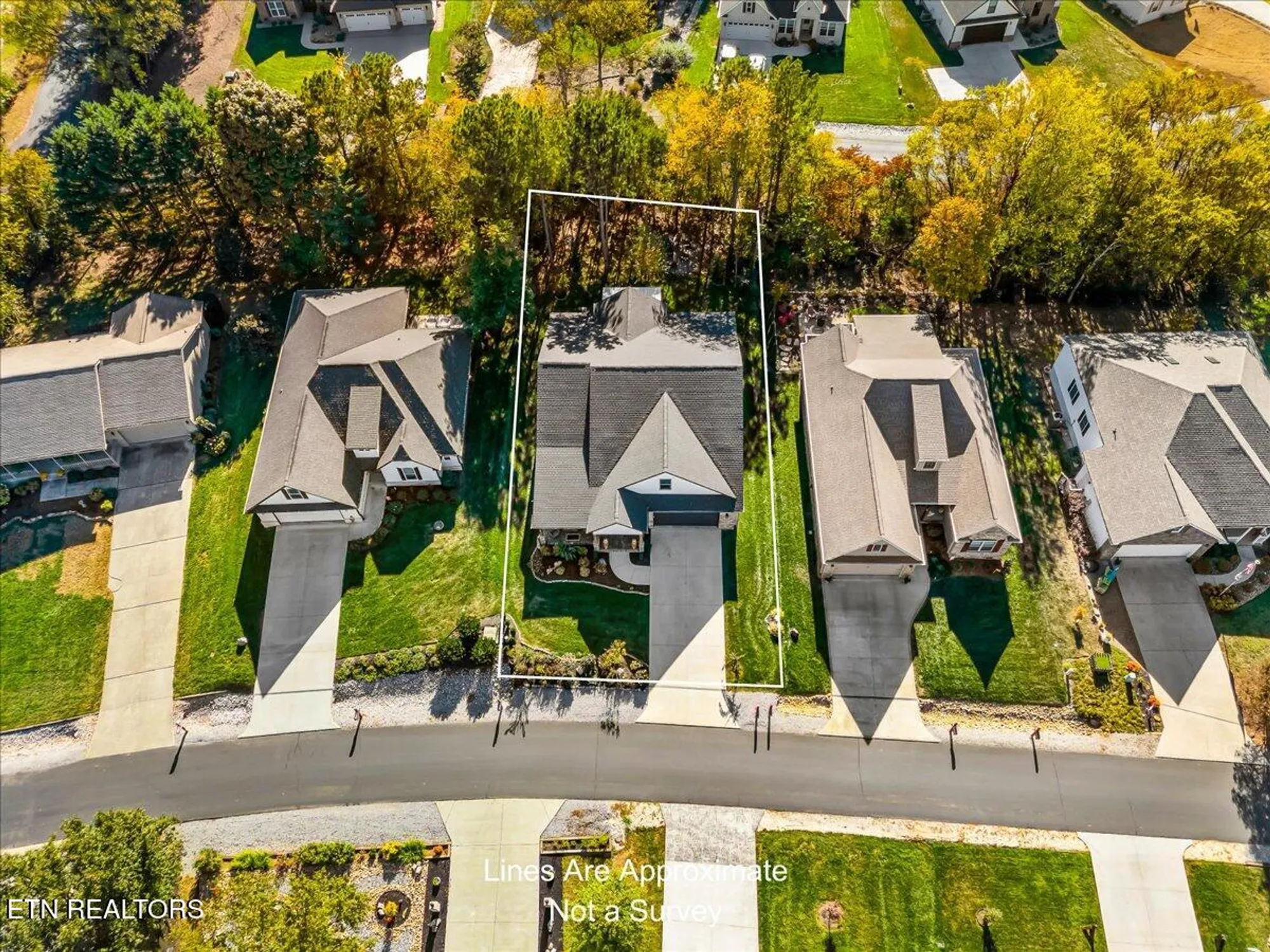 Property Slideshow image 39 of 45 | 140 utsesti way, Loudon, TN, 37774