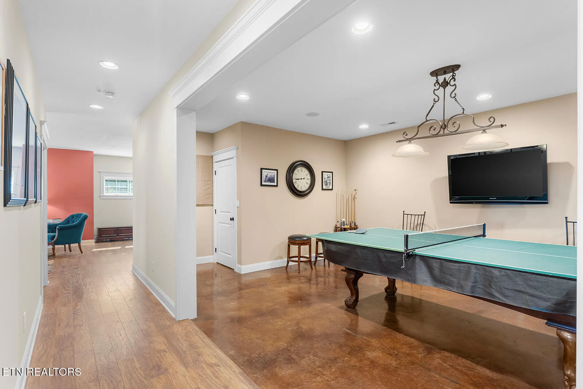 Property Slideshow image 45 of 62 | 124 eagle cir, Vonore, TN, 37885