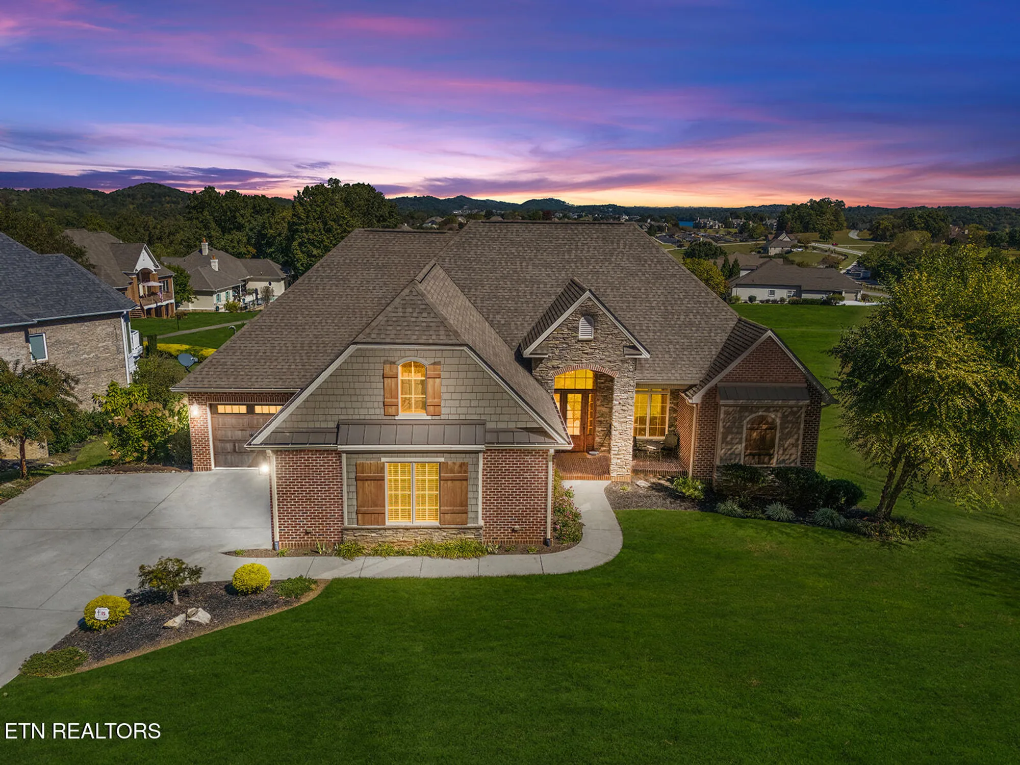 Property Slideshow image 53 of 62 | 124 eagle cir, Vonore, TN, 37885