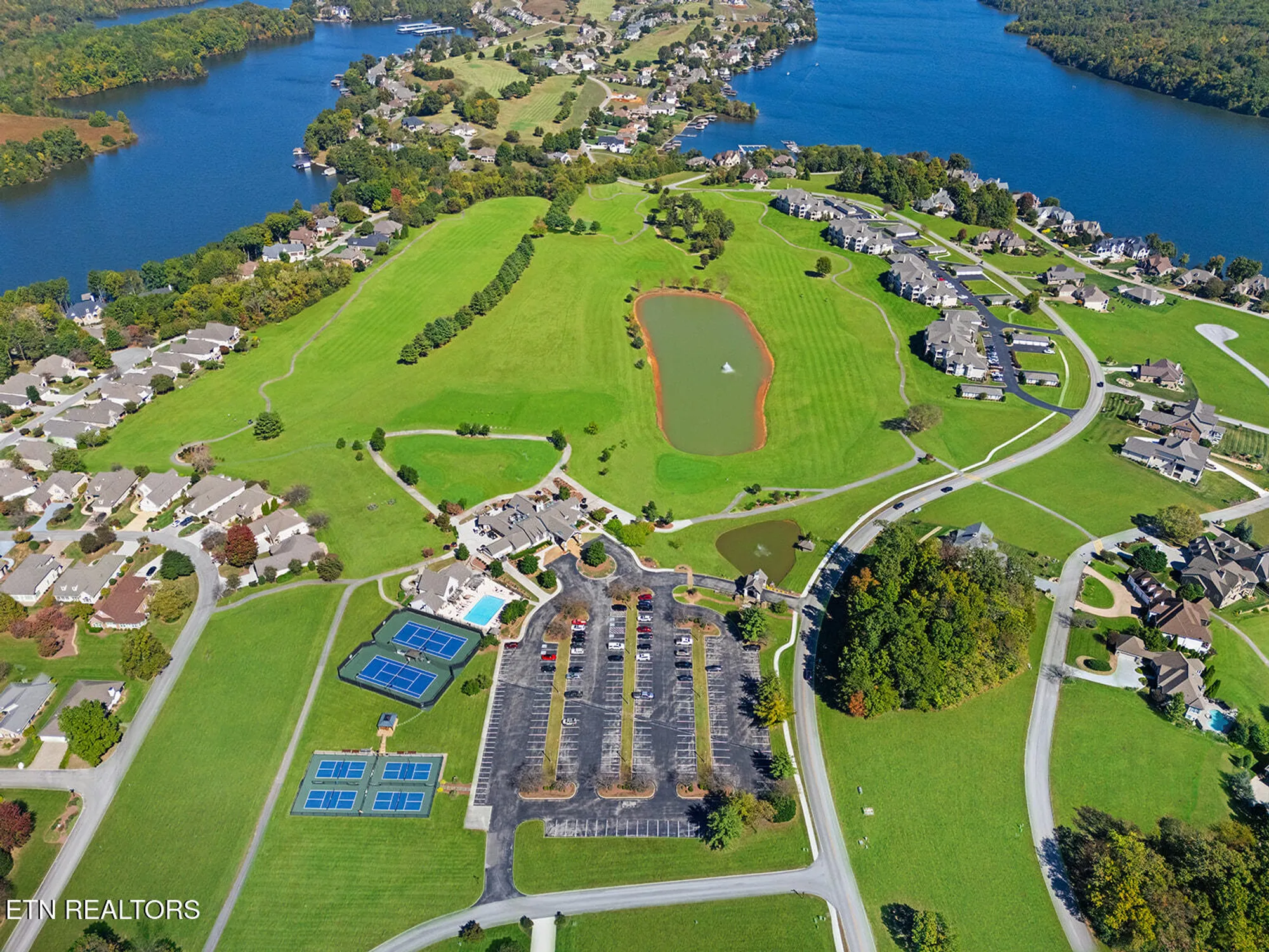 Property Slideshow image 57 of 62 | 124 eagle cir, Vonore, TN, 37885