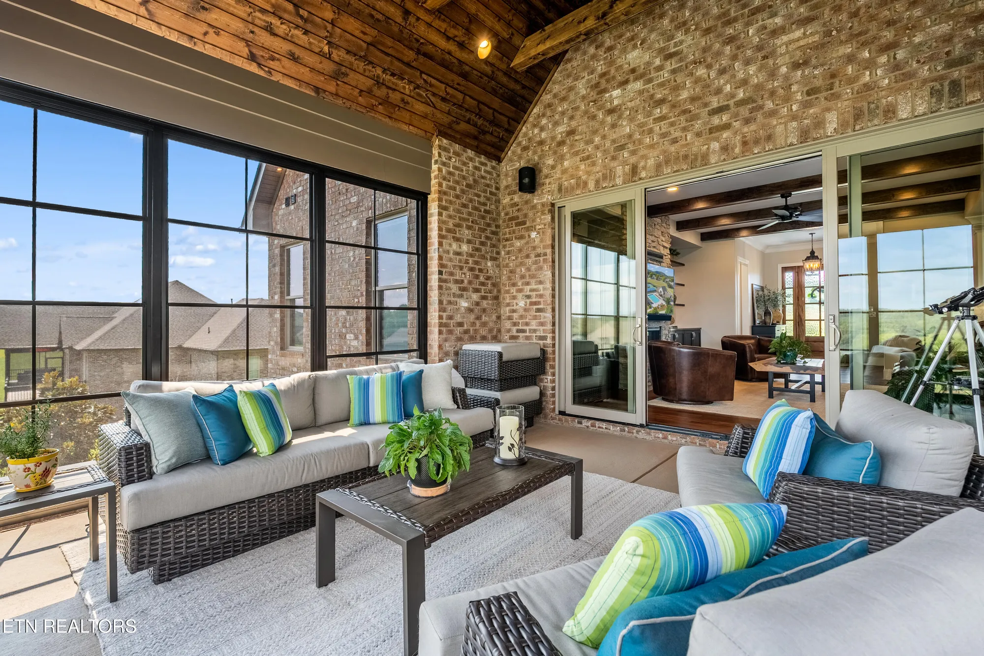 Property Slideshow image 44 of 49 | 320 watercrest dr, Vonore, TN, 37885