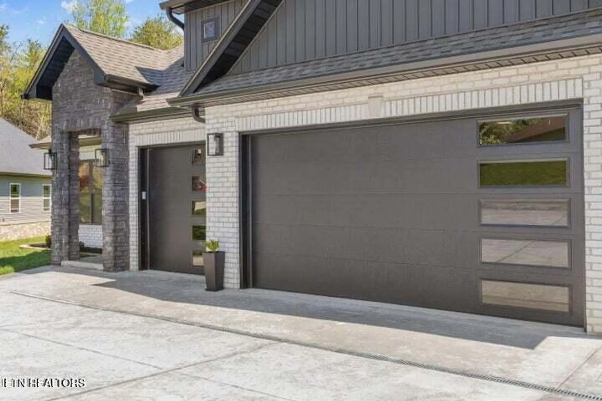 Property Slideshow image 39 of 51 | 404 elokwa pl, Loudon, TN, 37774