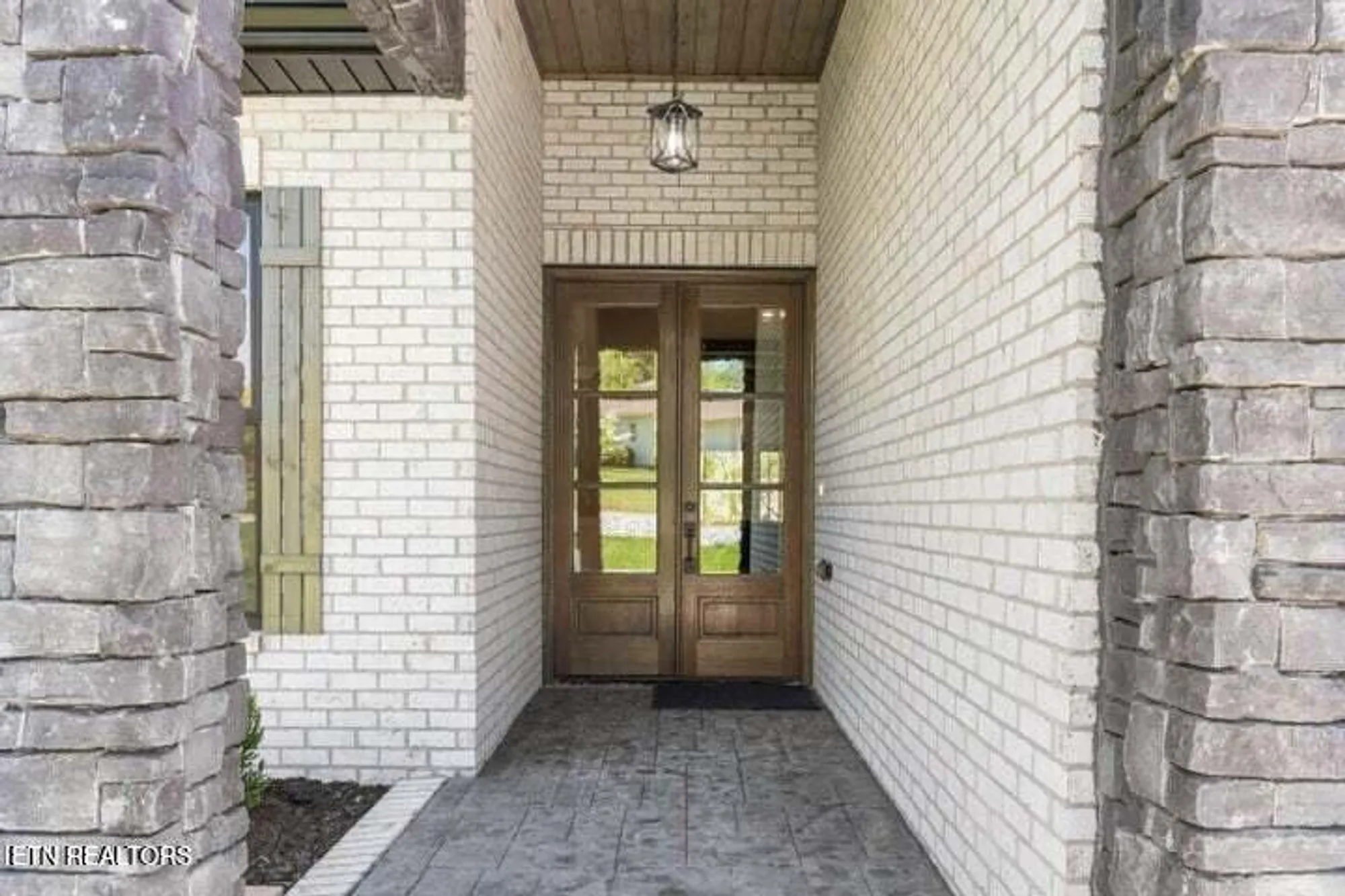 Property Slideshow image 35 of 51 | 404 elokwa pl, Loudon, TN, 37774