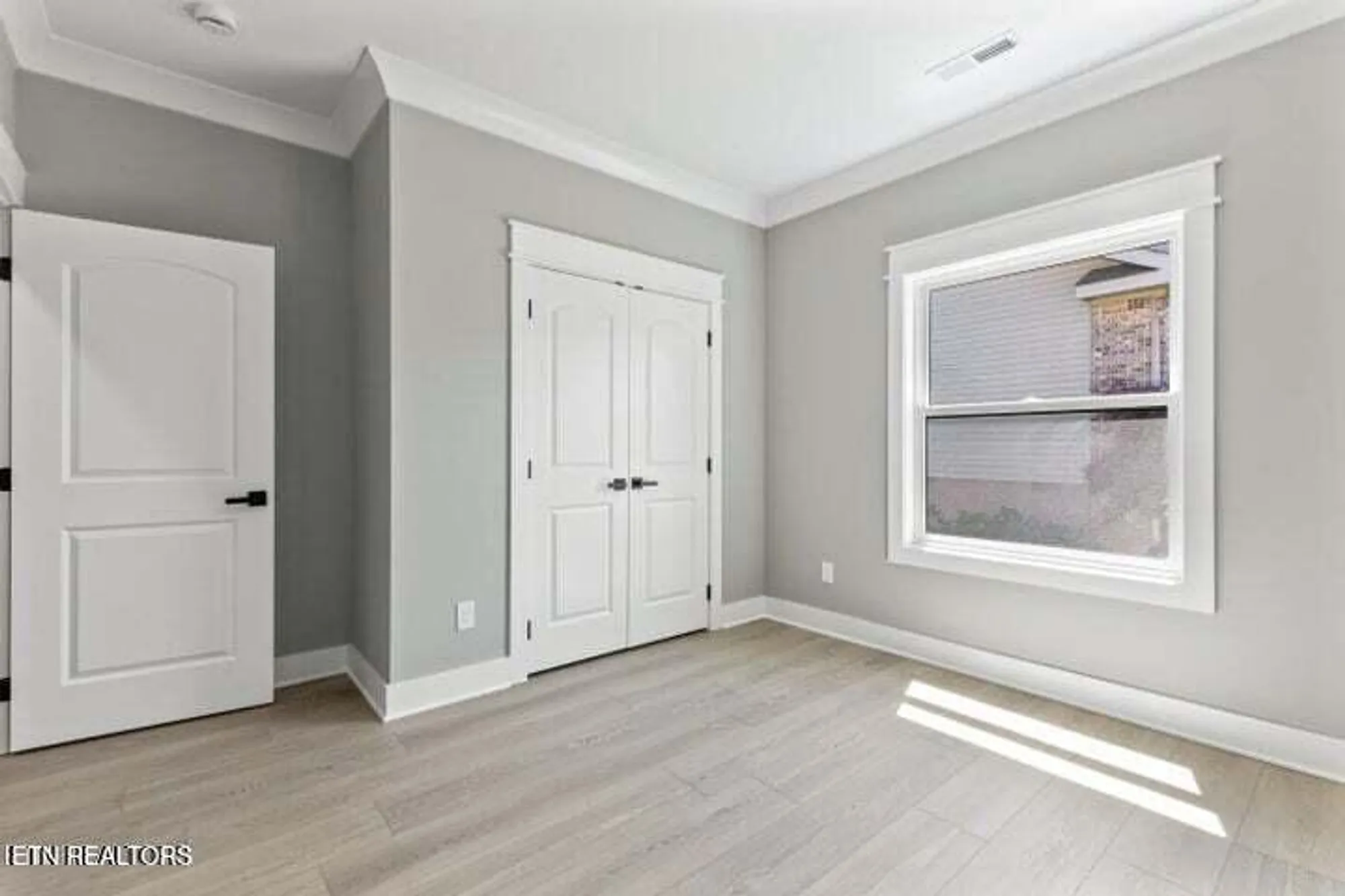 Property Slideshow image 30 of 51 | 404 elokwa pl, Loudon, TN, 37774