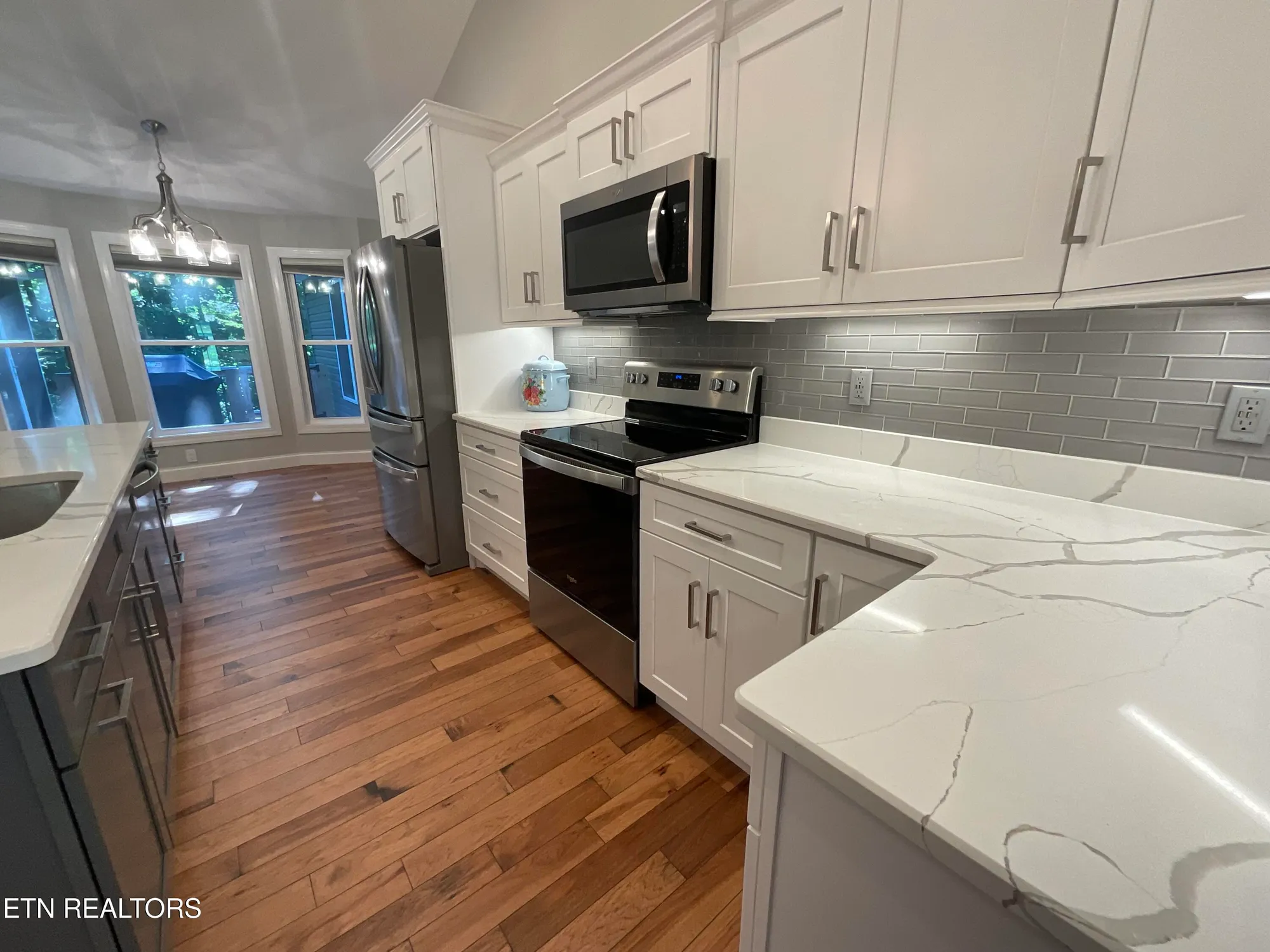 Property Slideshow image 9 of 29 | 120 bent oak ter, Crossville, TN, 38558