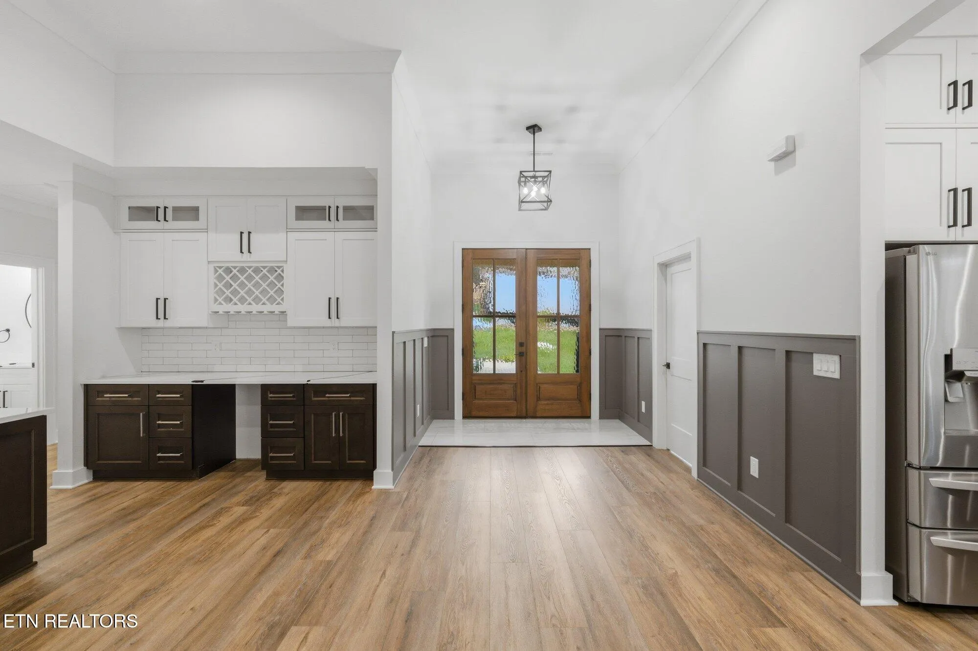 Property Slideshow image 5 of 37 | 237 ootsima way, Loudon, TN, 37774