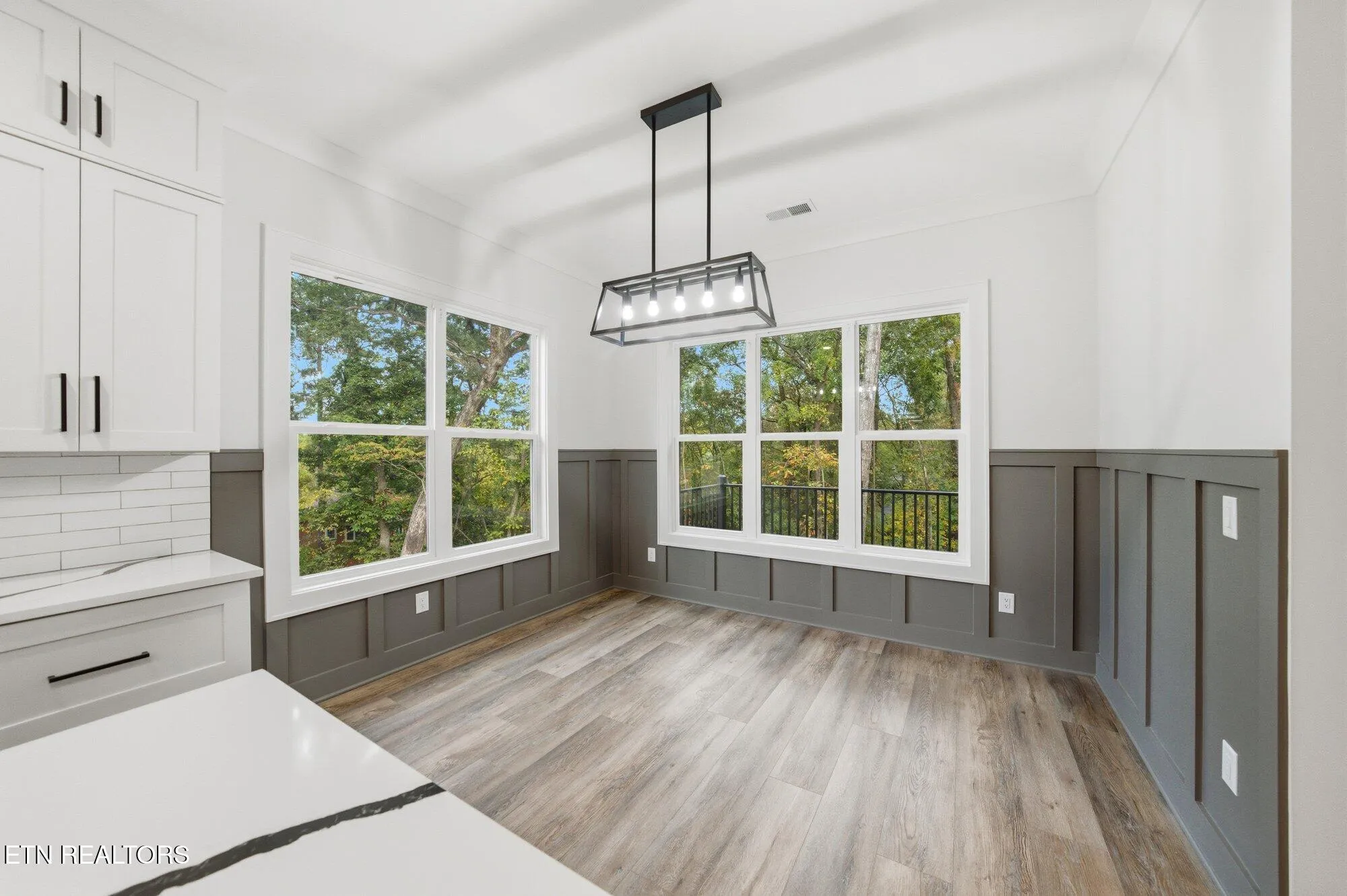 Property Slideshow image 12 of 37 | 237 ootsima way, Loudon, TN, 37774