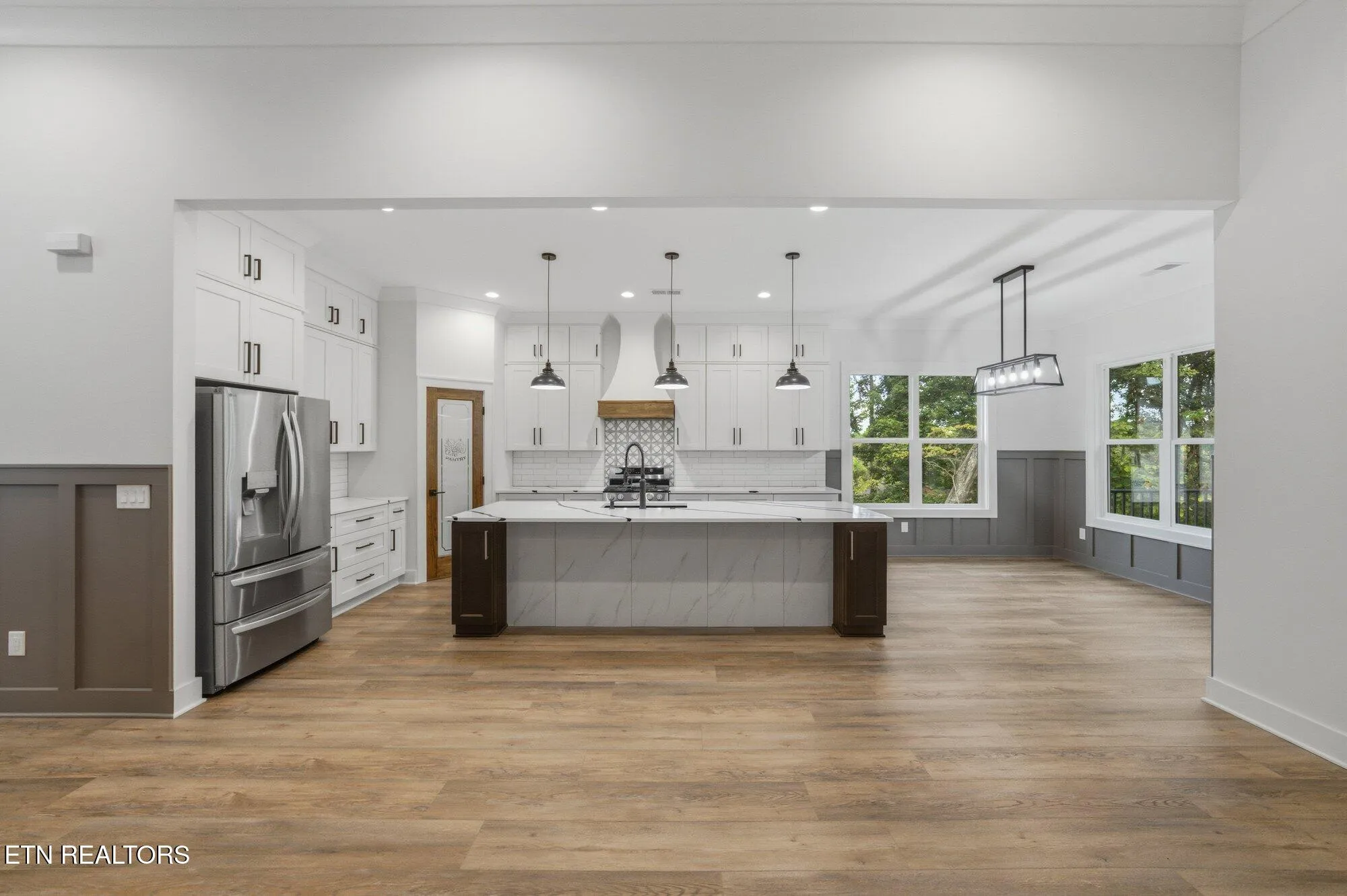 Property Slideshow image 11 of 37 | 237 ootsima way, Loudon, TN, 37774