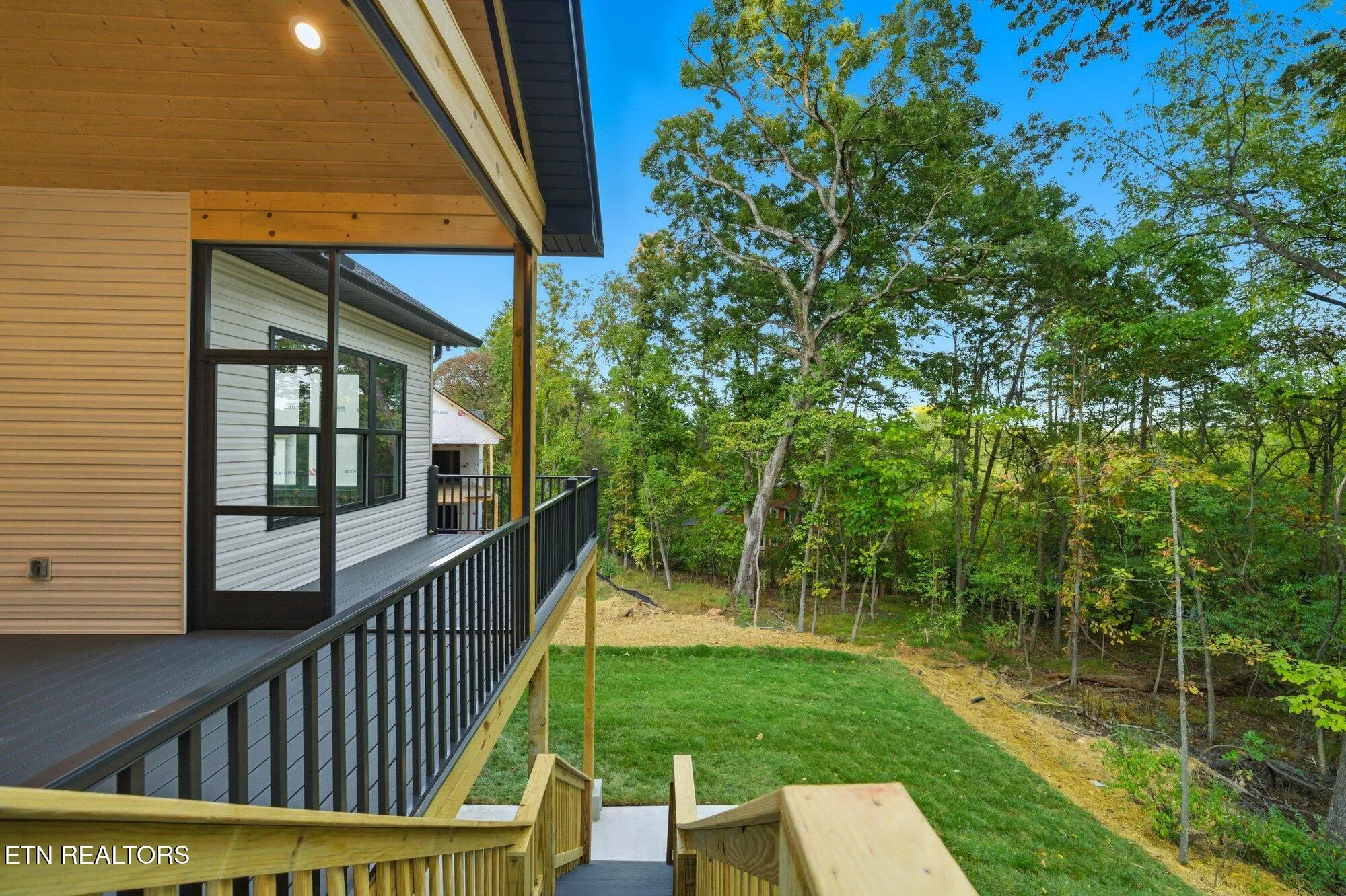 Property Slideshow image 31 of 37 | 237 ootsima way, Loudon, TN, 37774