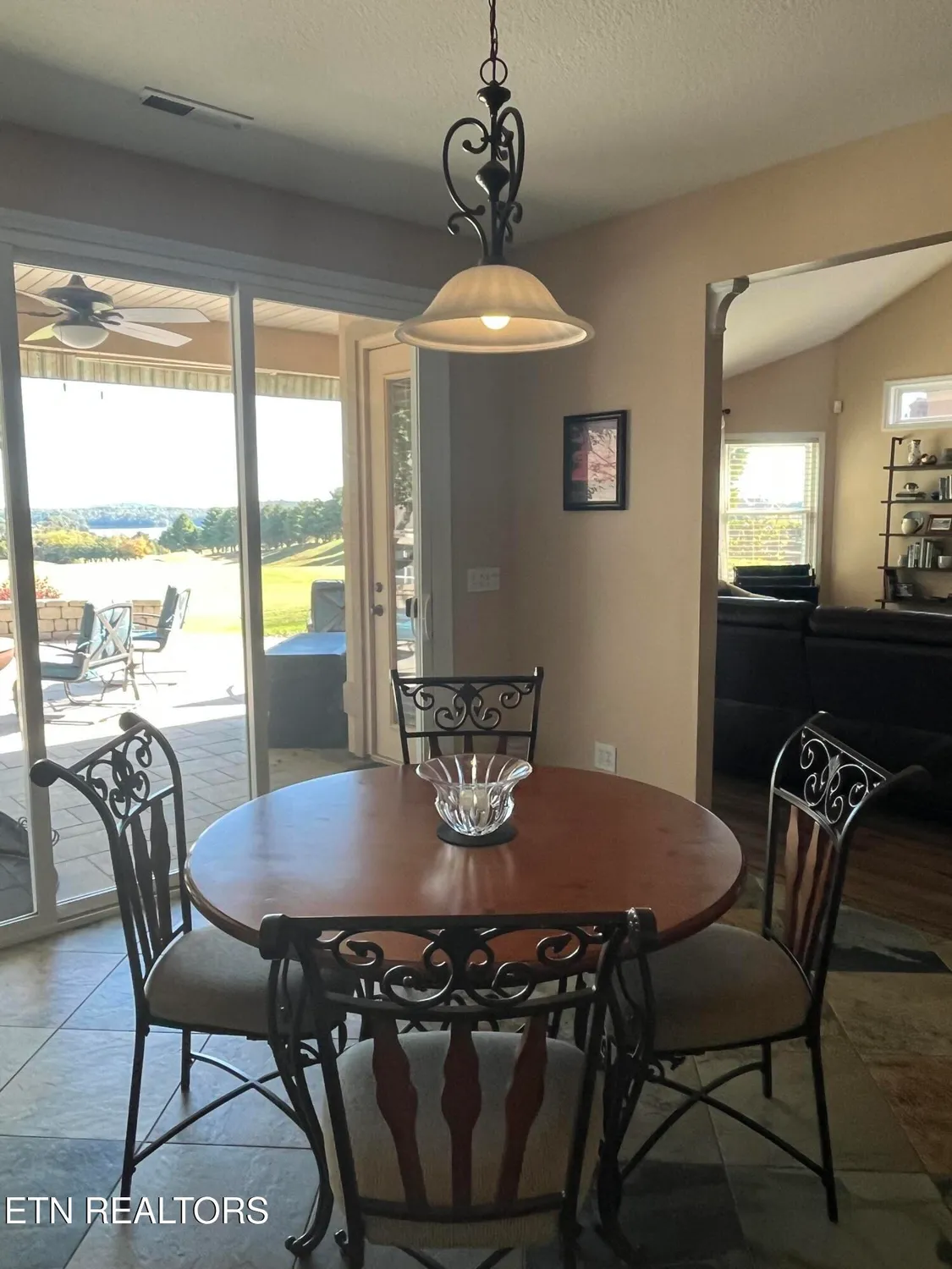 Property Slideshow image 6 of 33 | 224 kingbird dr, Vonore, TN, 37885