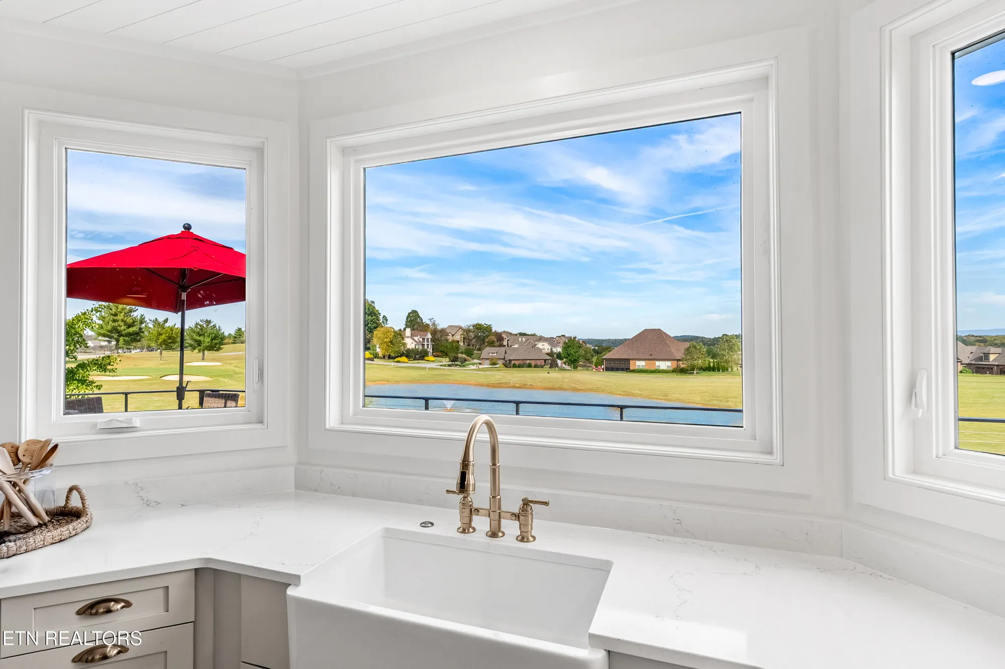 Property Slideshow image 24 of 59 | 211 osprey cir, Vonore, TN, 37885