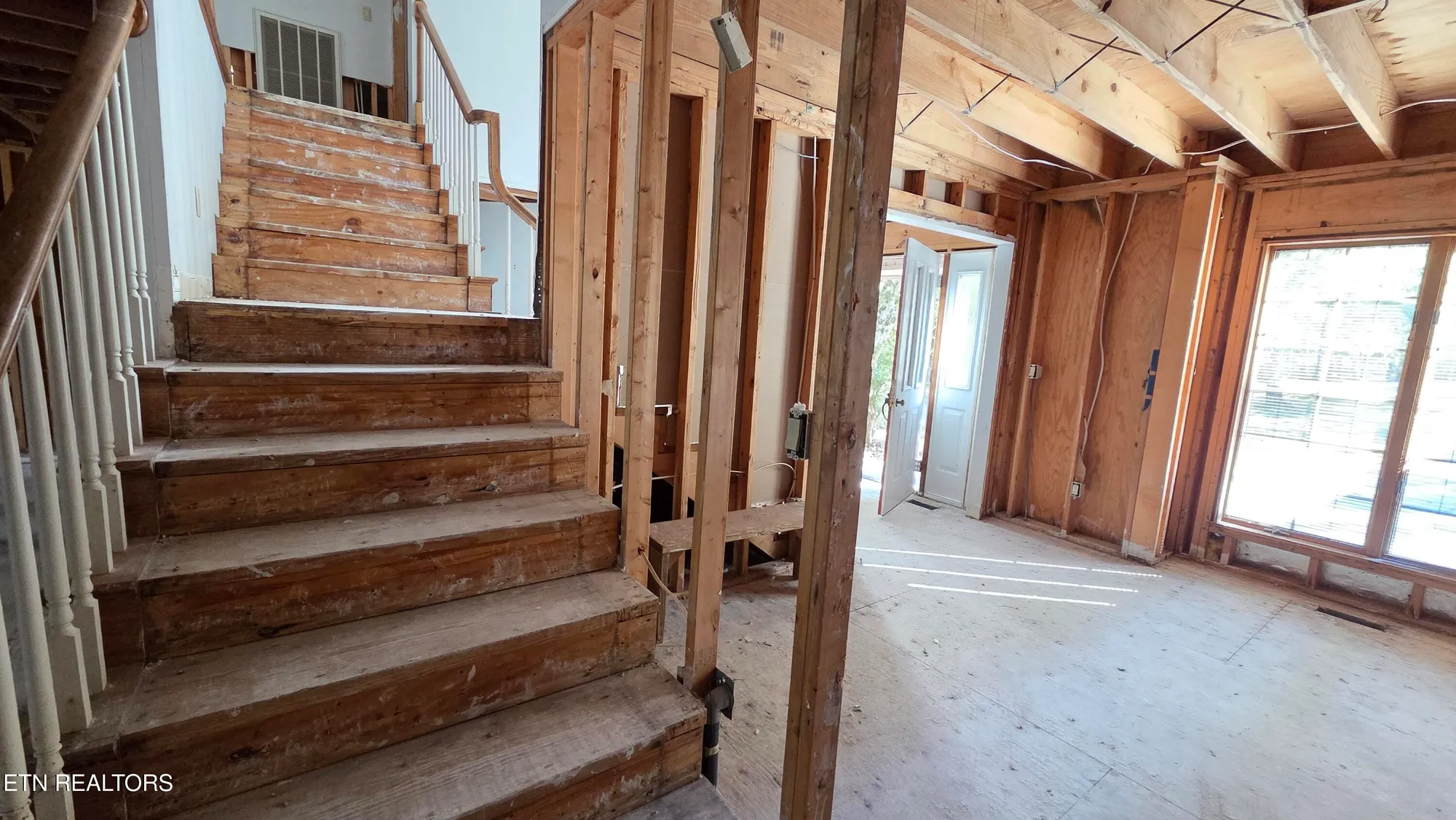 Property Slideshow image 15 of 43 | 12 buckner ter, Crossville, TN, 38558