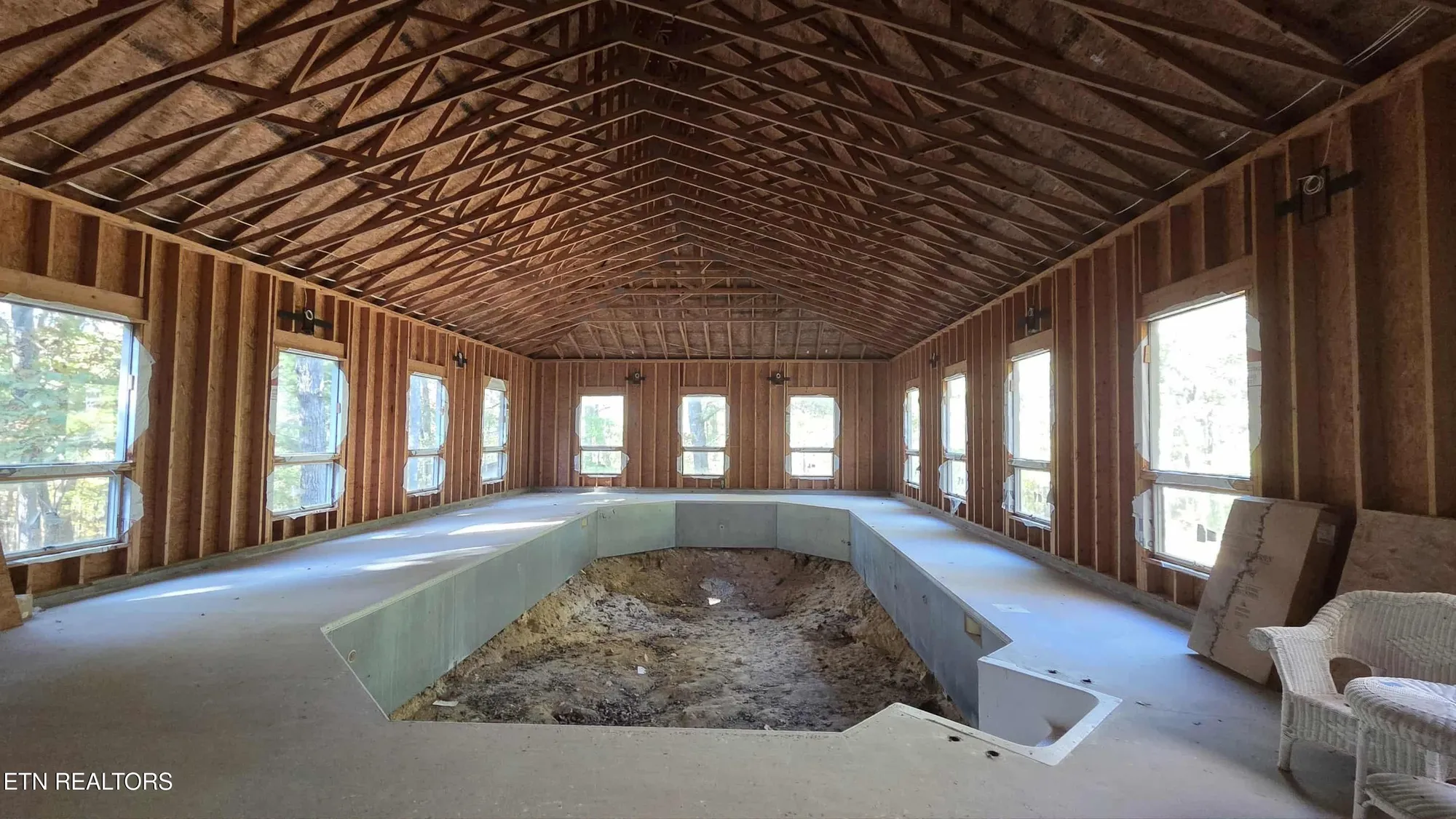 Property Slideshow image 34 of 43 | 12 buckner ter, Crossville, TN, 38558