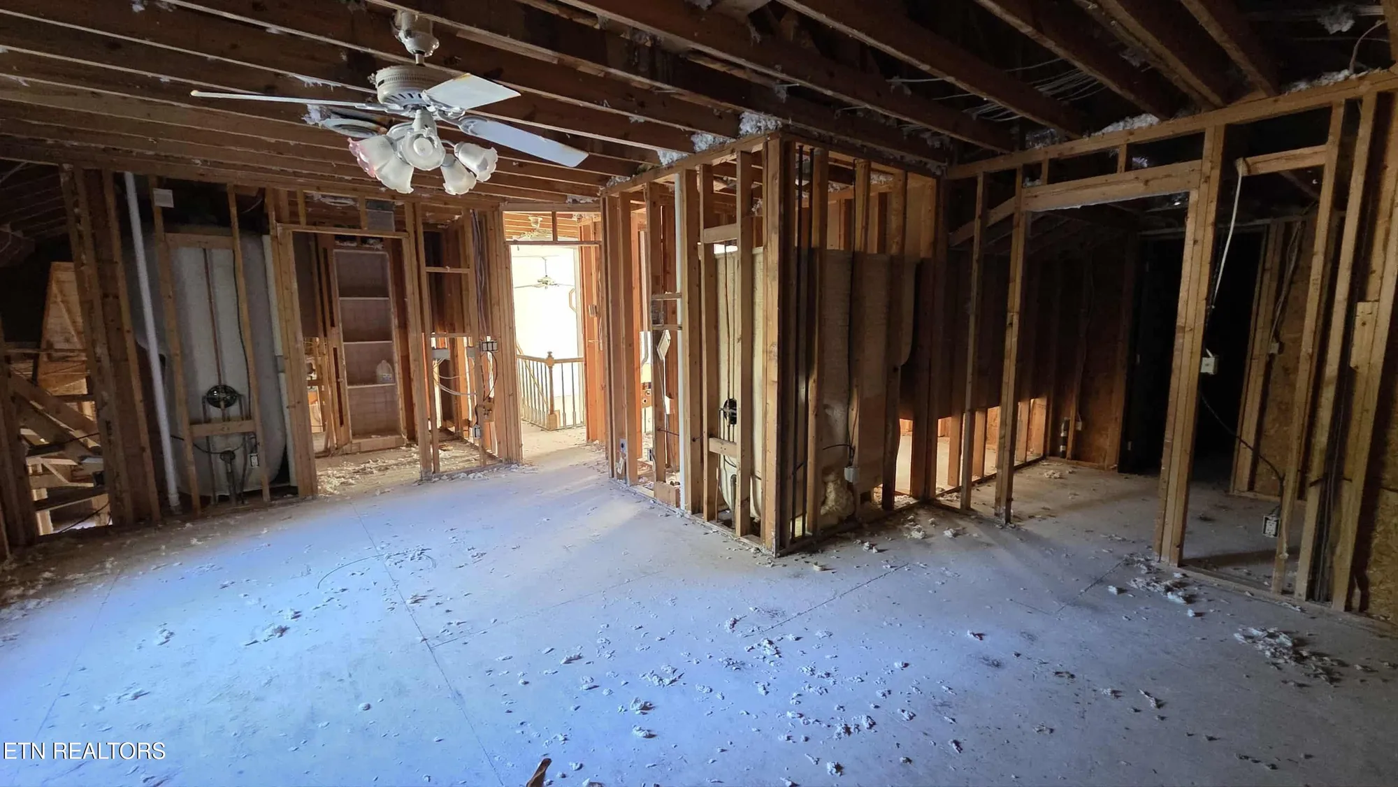 Property Slideshow image 23 of 43 | 12 buckner ter, Crossville, TN, 38558