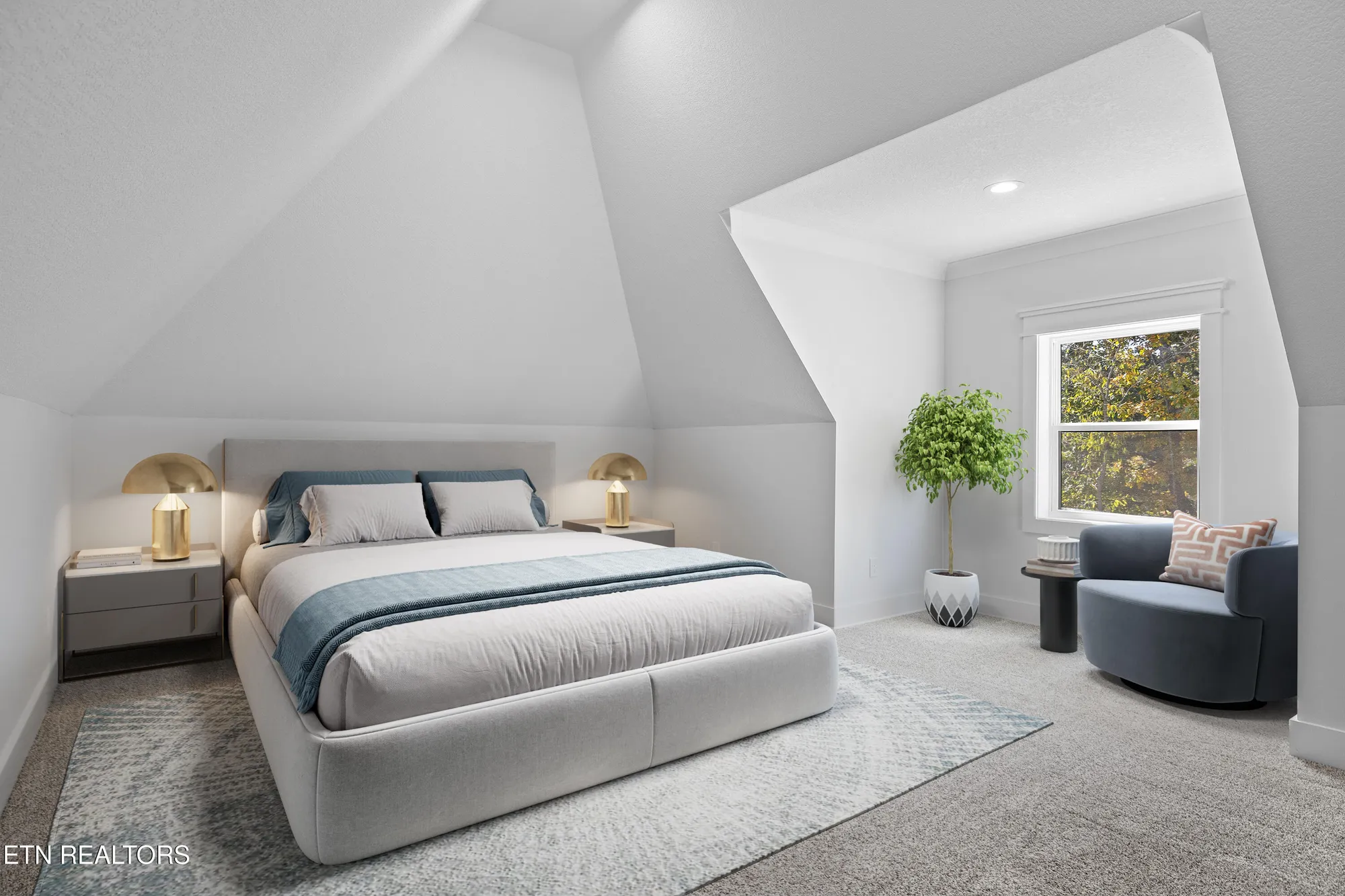 Property Slideshow image 28 of 42 | 316 ootsima ln, Loudon, TN, 37774