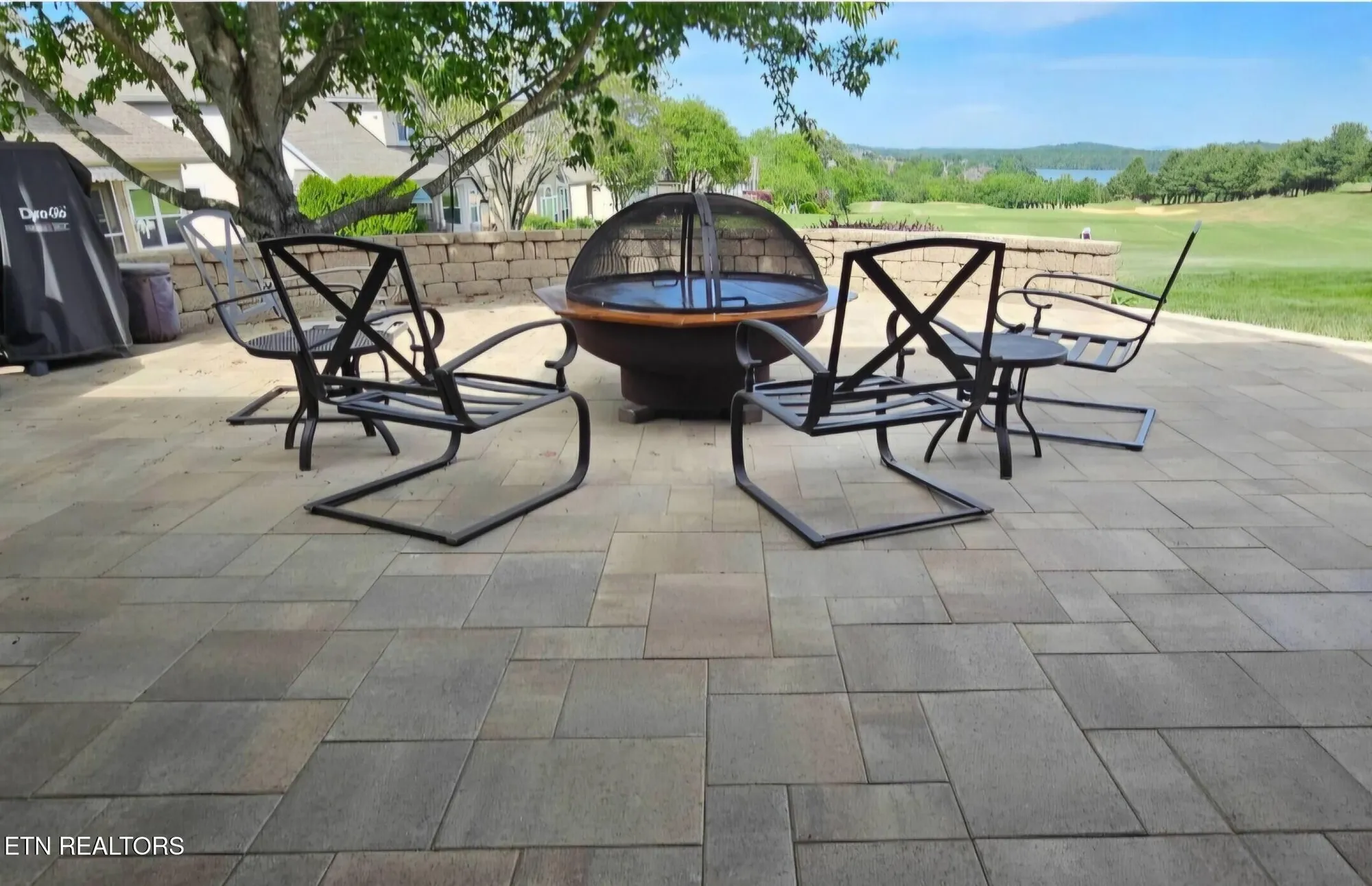 Property Slideshow image 18 of 33 | 224 kingbird dr, Vonore, TN, 37885