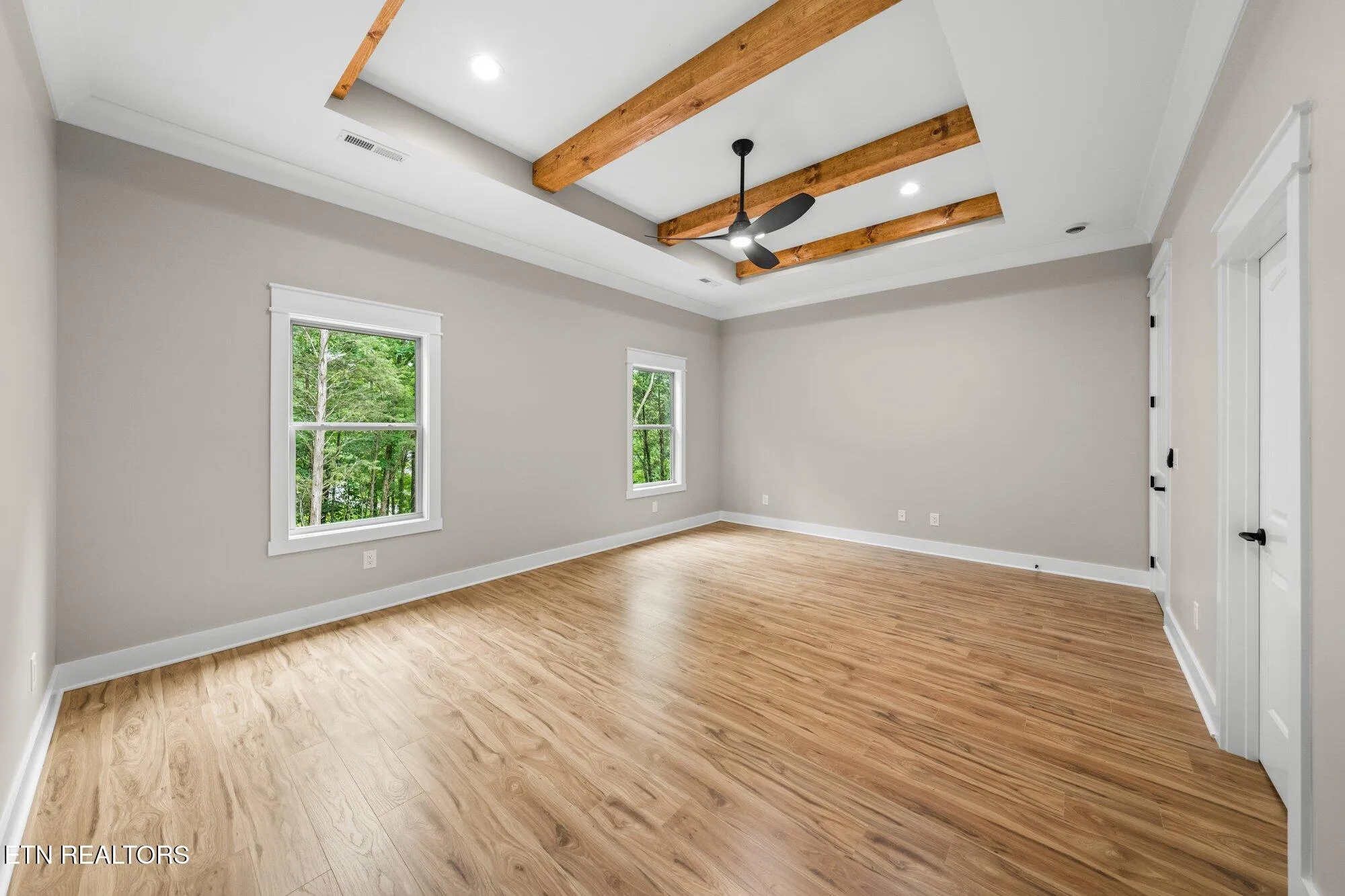 Property Slideshow image 29 of 45 | 104 noya ln, Loudon, TN, 37774