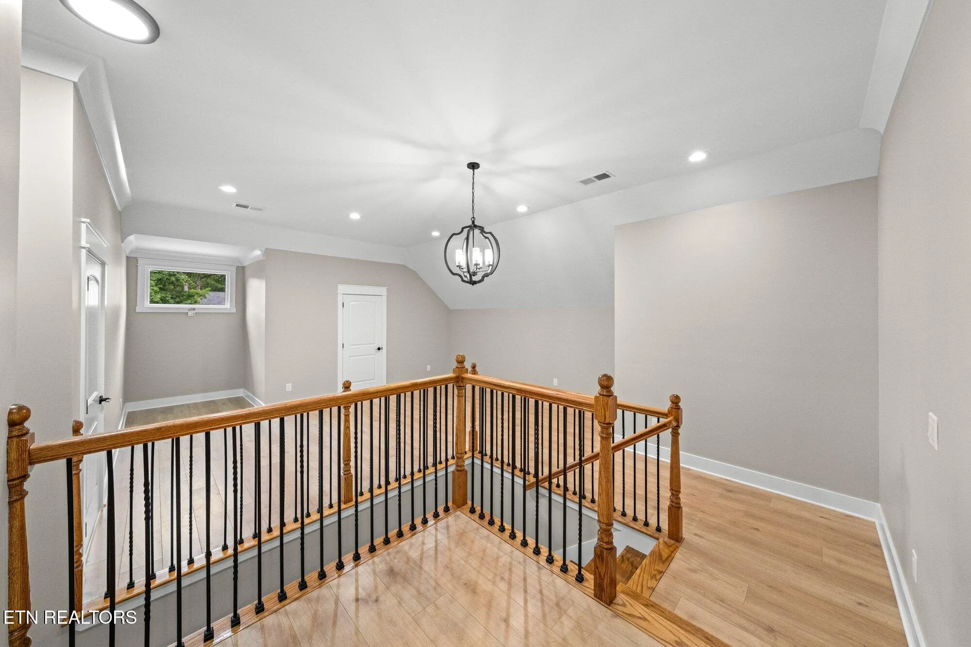 Property Slideshow image 43 of 45 | 104 noya ln, Loudon, TN, 37774