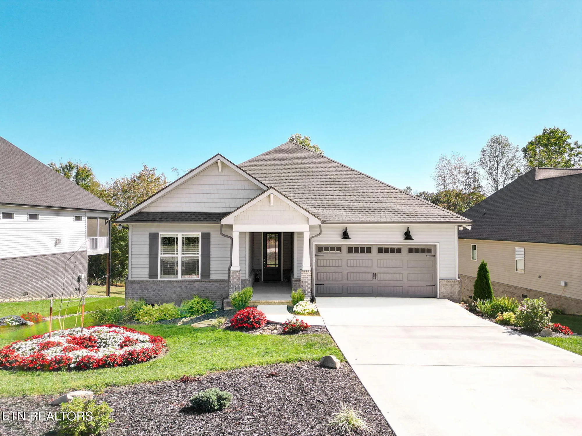 Property Slideshow image 1 of 56 | 205 nuhya trce, Loudon, TN, 37774