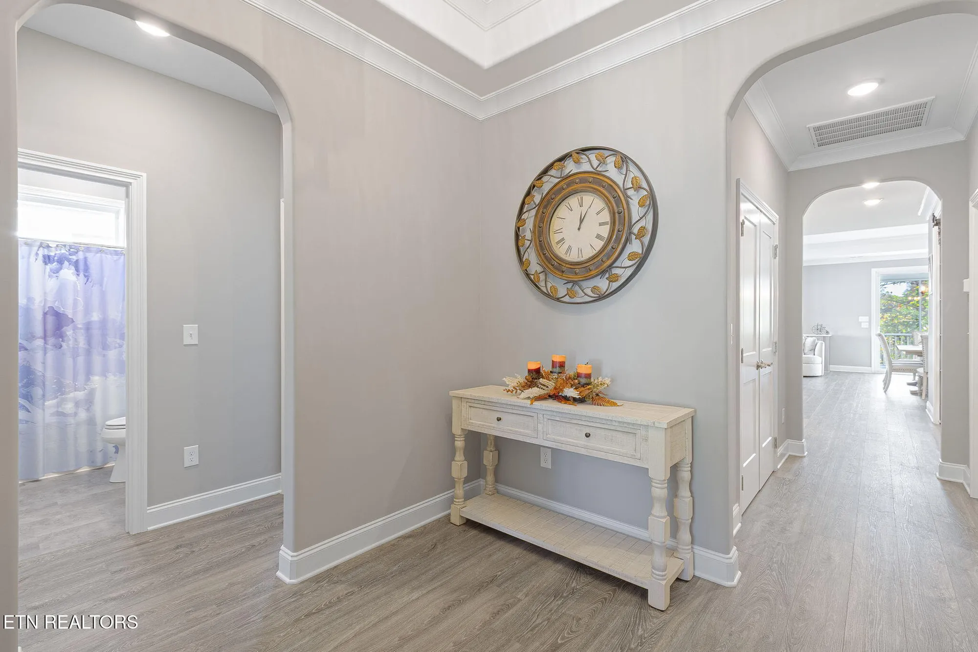 Property Slideshow image 16 of 56 | 205 nuhya trce, Loudon, TN, 37774