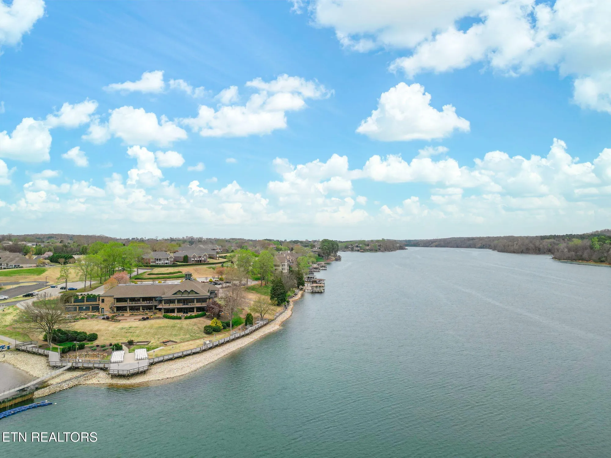 Property Slideshow image 39 of 56 | 205 nuhya trce, Loudon, TN, 37774