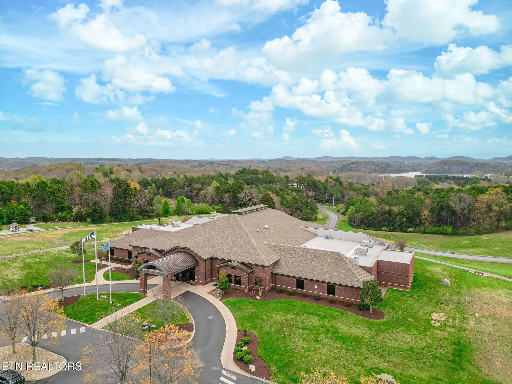 Property Slideshow image 44 of 56 | 205 nuhya trce, Loudon, TN, 37774