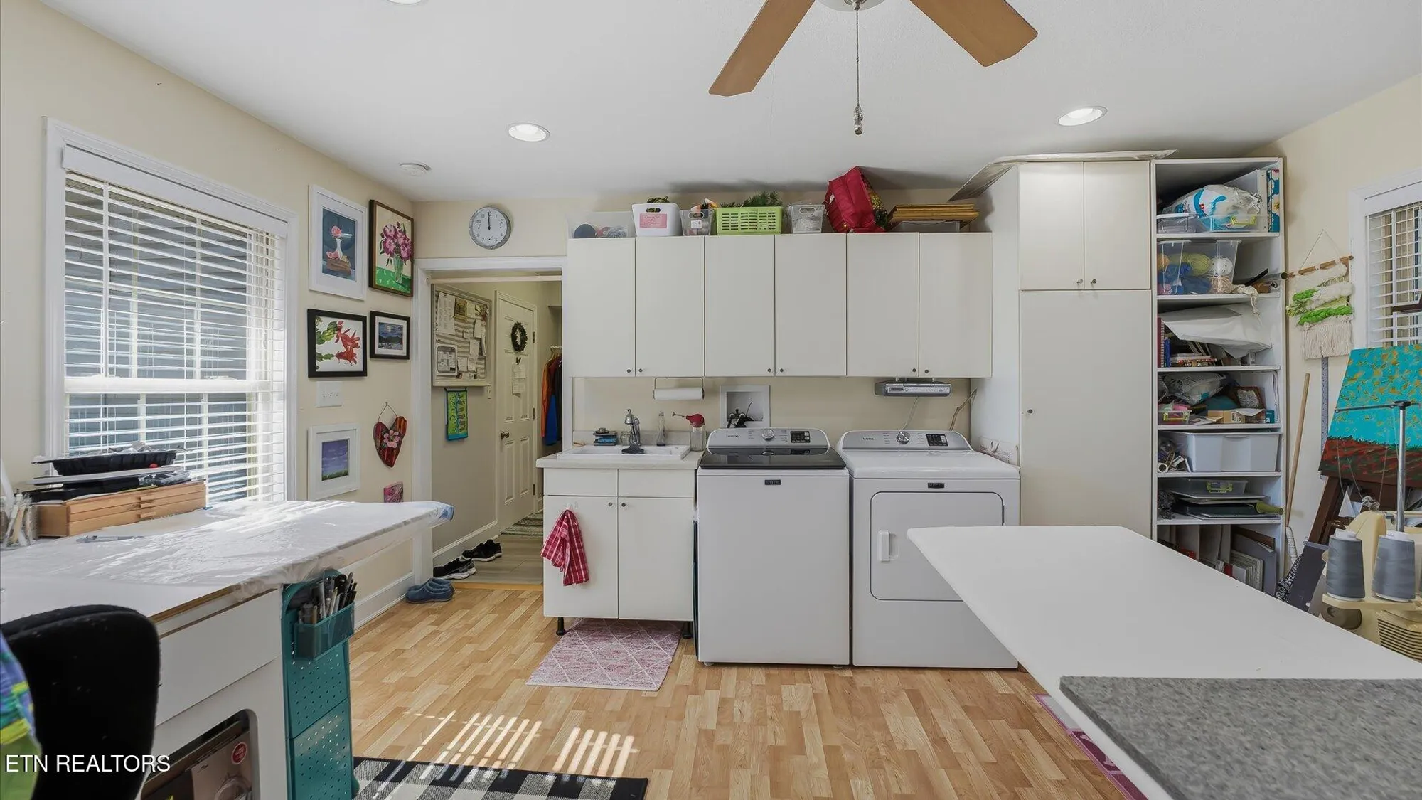 Property Slideshow image 14 of 36 | 301 tahlequah dr, Loudon, TN, 37774