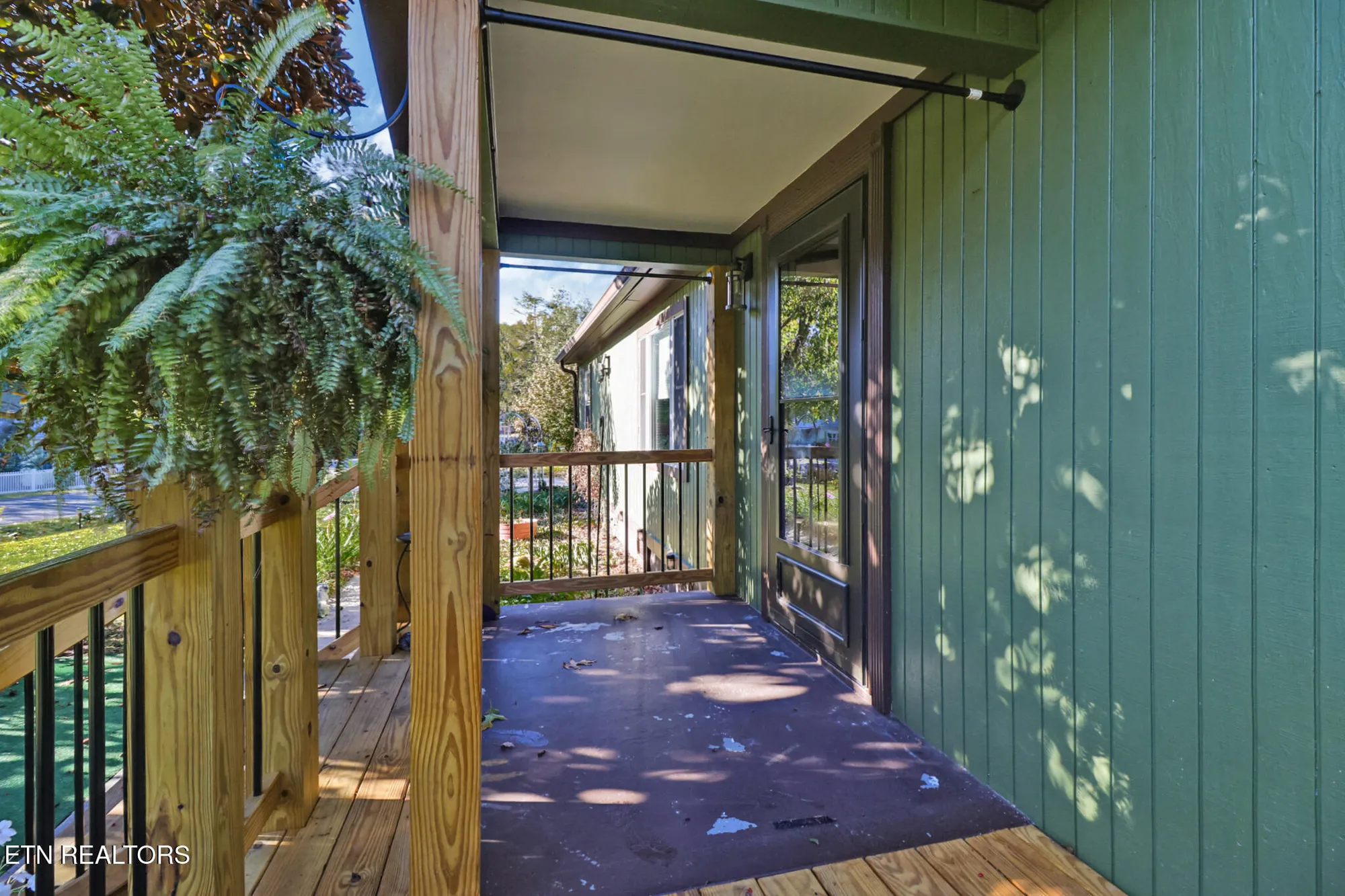 Property Slideshow image 3 of 38 | 263 dartmoor dr, Crossville, TN, 38558