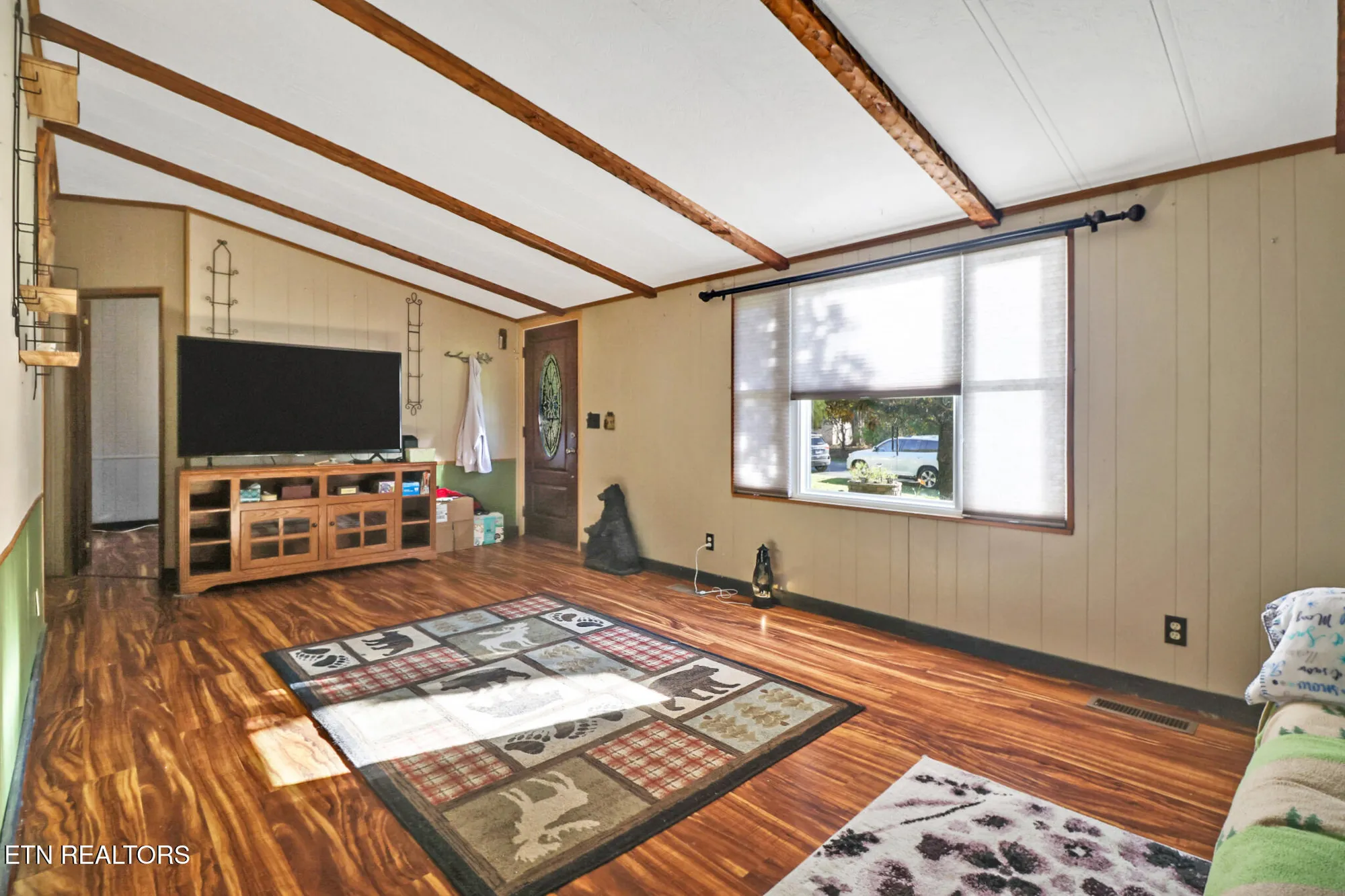 Property Slideshow image 11 of 38 | 263 dartmoor dr, Crossville, TN, 38558