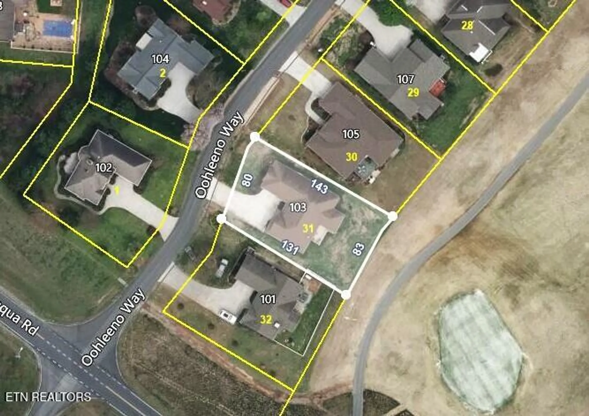 Property Slideshow image 26 of 27 | 103 oohleeno way, Loudon, TN, 37774