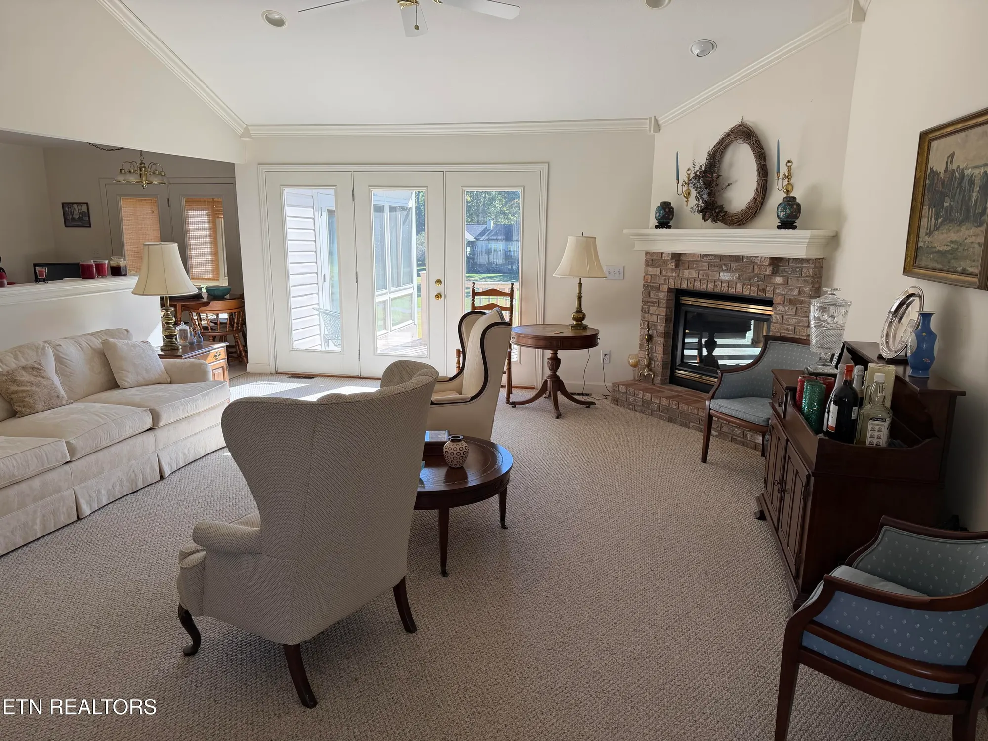 Property Slideshow image 5 of 27 | 103 oohleeno way, Loudon, TN, 37774