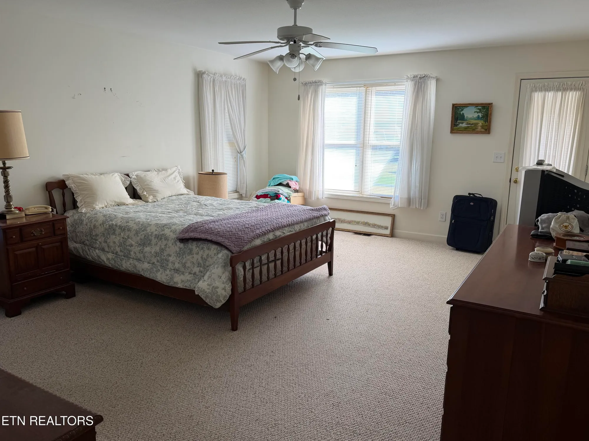 Property Slideshow image 20 of 27 | 103 oohleeno way, Loudon, TN, 37774