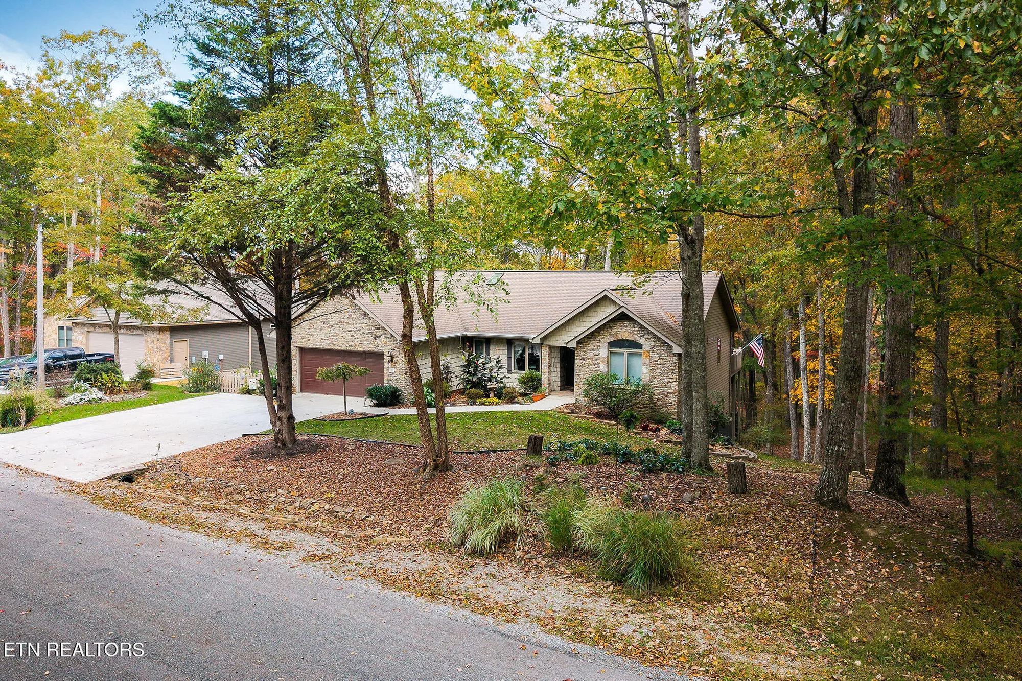 Property Slideshow image 56 of 60 | 122 pineridge loop, Crossville, TN, 38558
